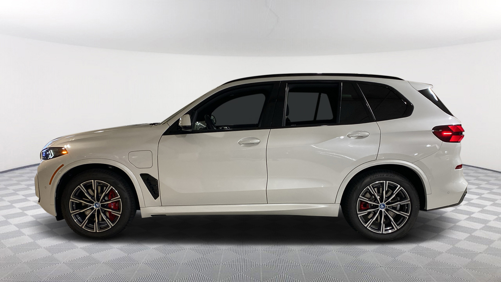 2025 BMW X5 xDrive50e 3