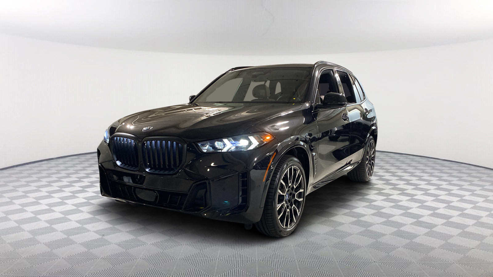 2025 BMW X5 xDrive50e 1