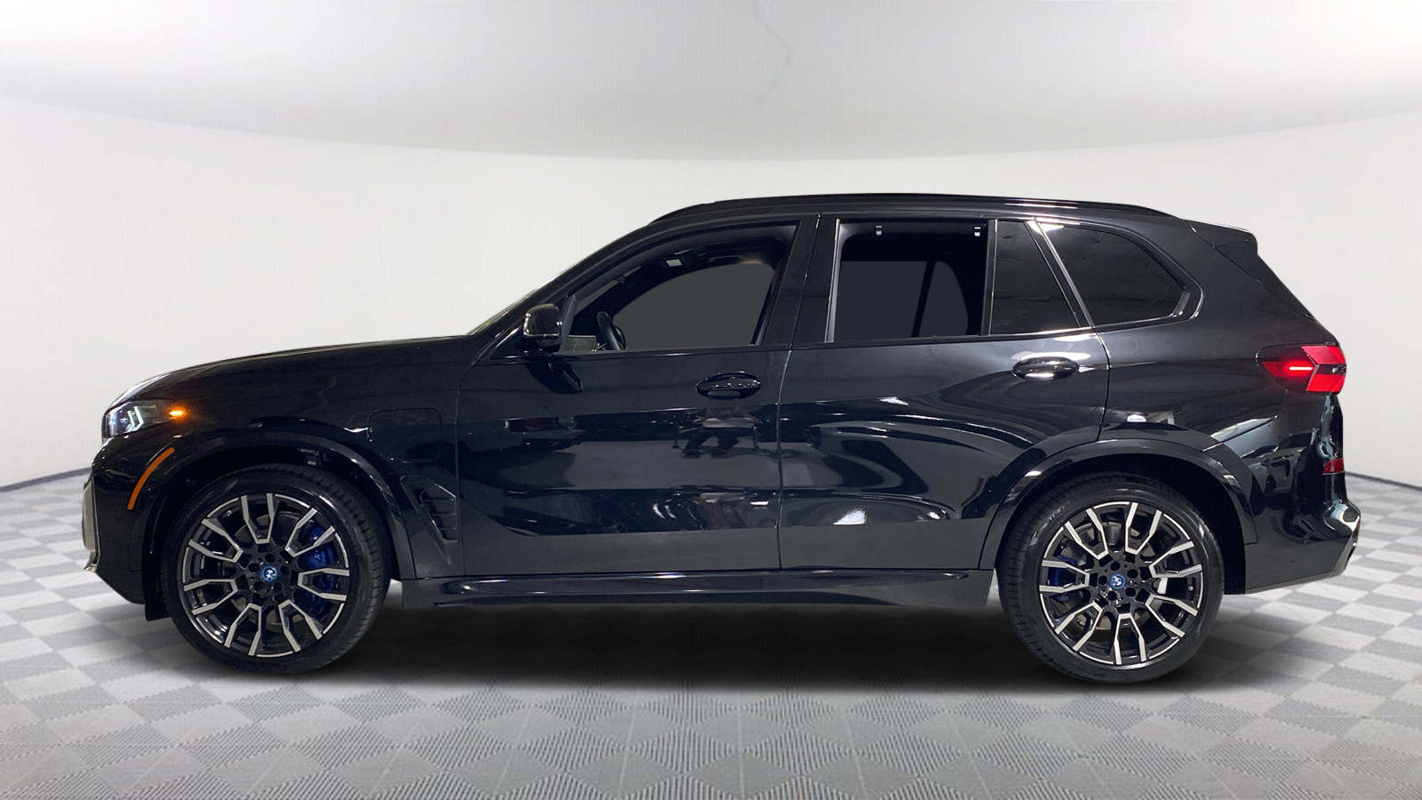 2025 BMW X5 xDrive50e 3