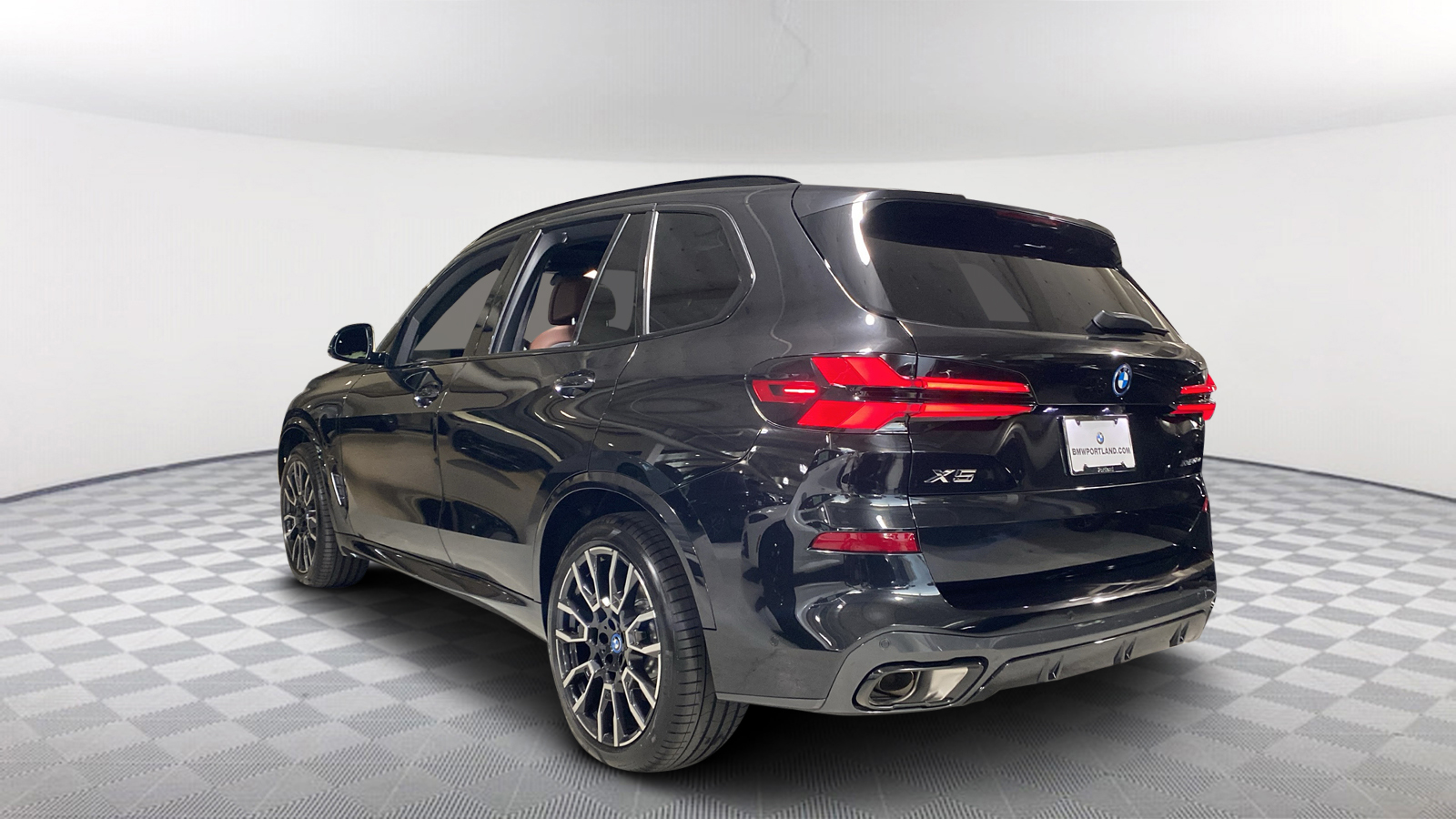 2025 BMW X5 xDrive50e 4