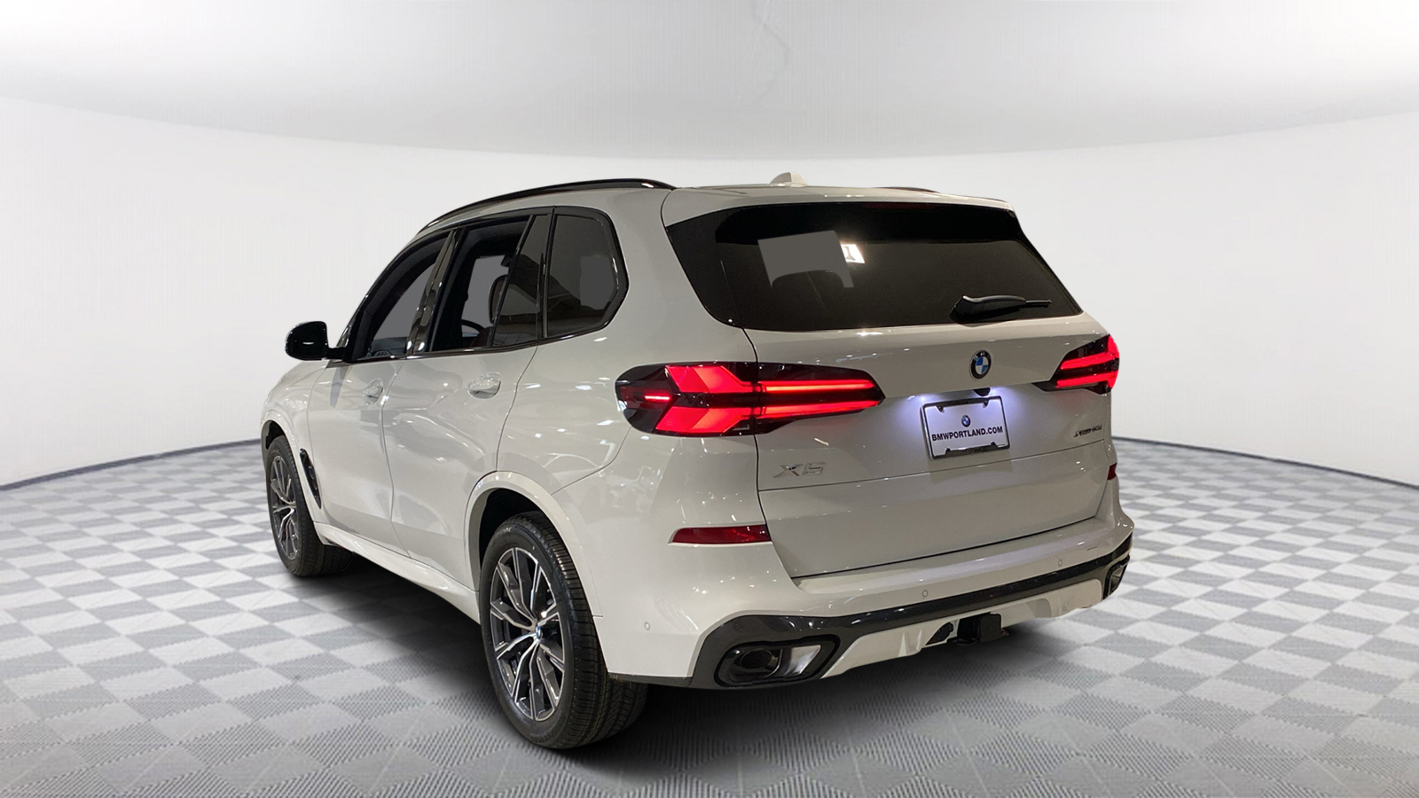 2025 BMW X5 xDrive40i 4