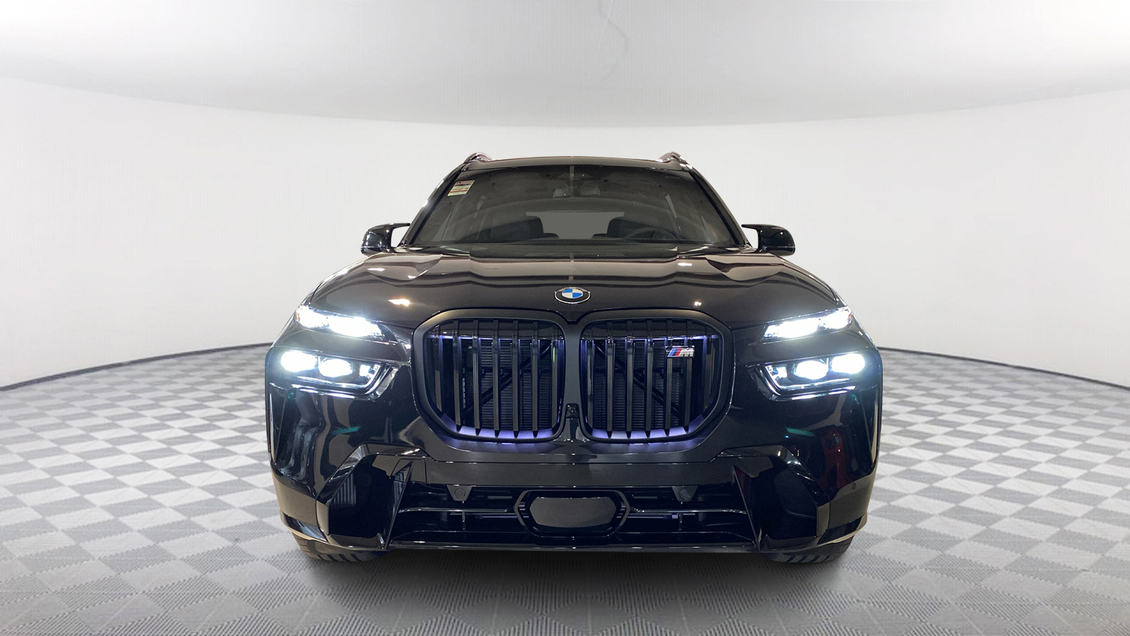 2025 BMW X7 M60i 2