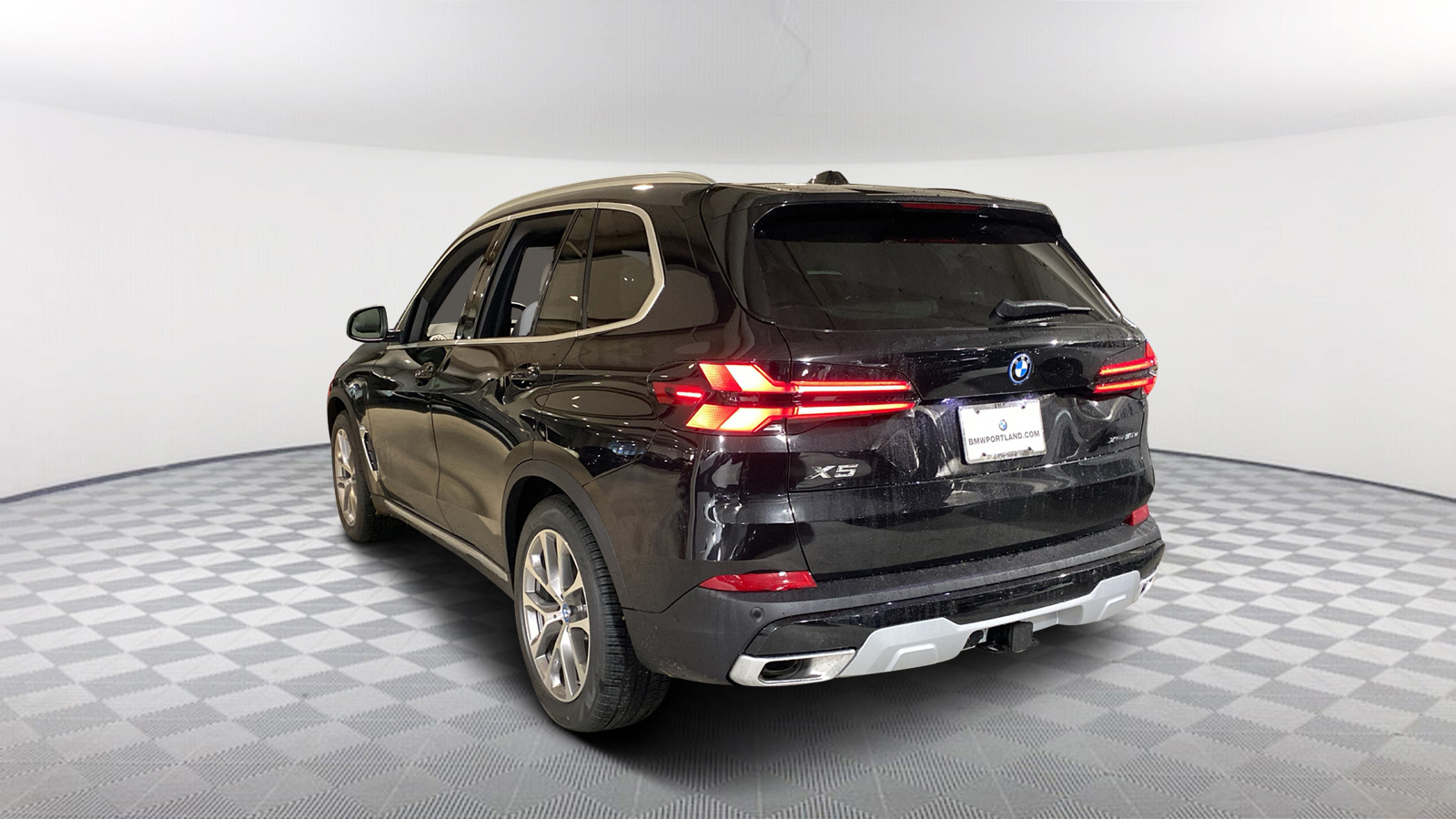 2025 BMW X5 xDrive50e 4