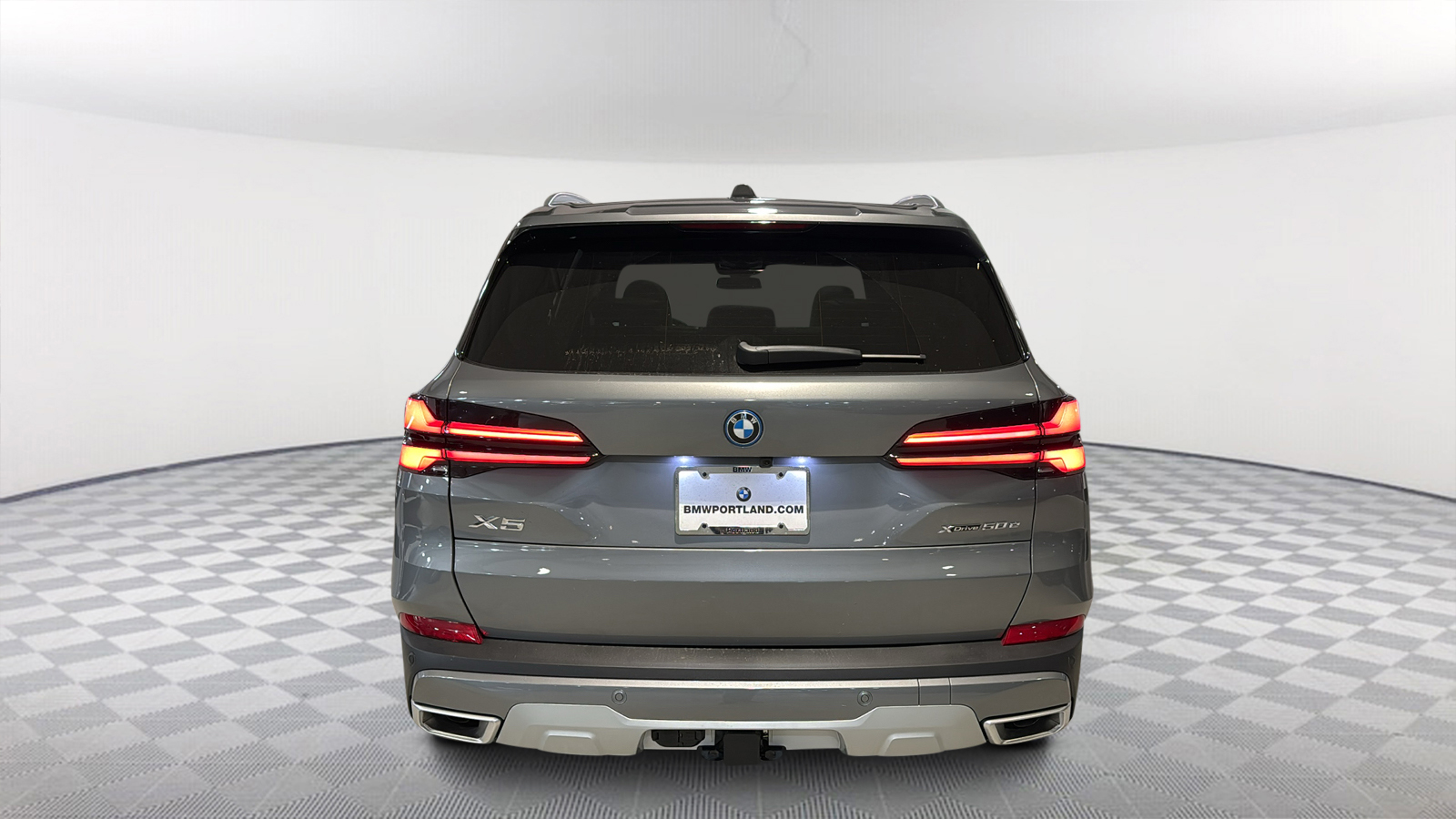 2025 BMW X5 xDrive50e 5