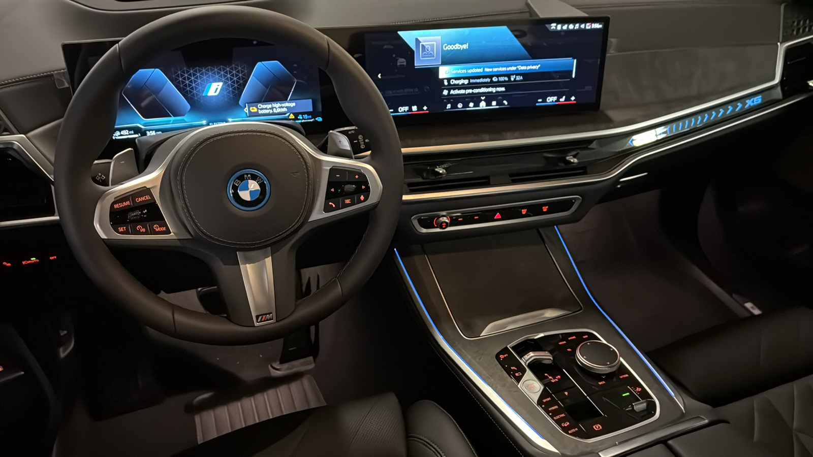 2025 BMW X5 xDrive50e 24