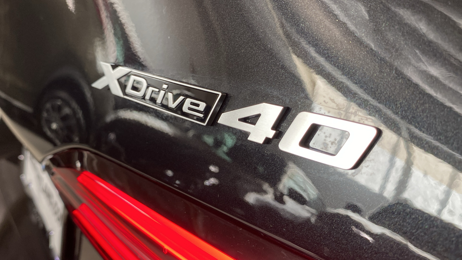 2025 BMW i5 xDrive40 10