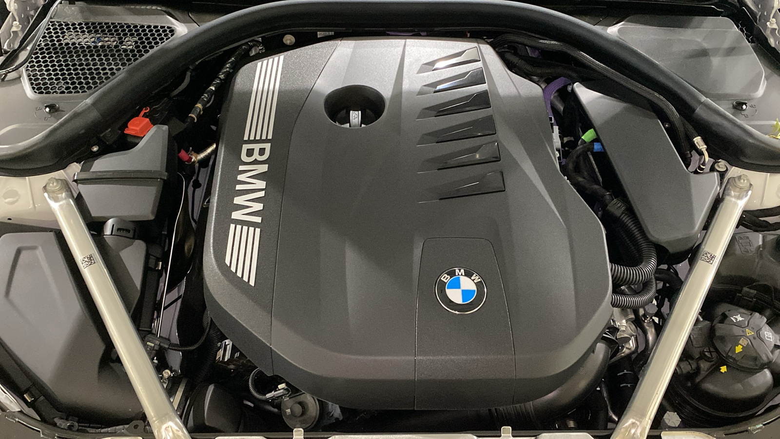 2025 BMW 4 Series M440i xDrive 12