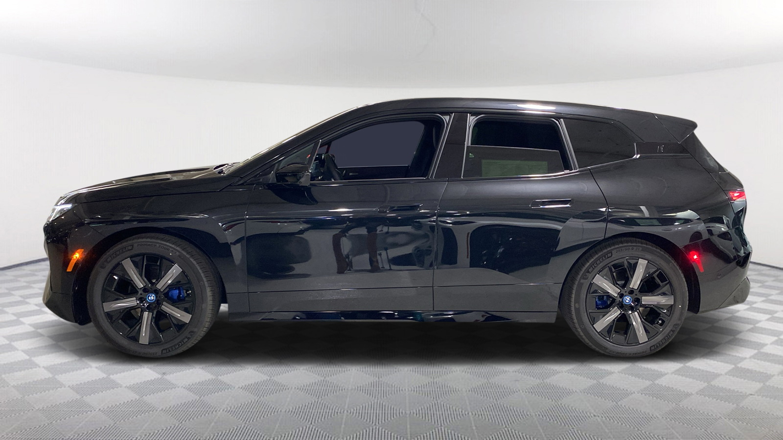 2025 BMW iX xDrive50 3