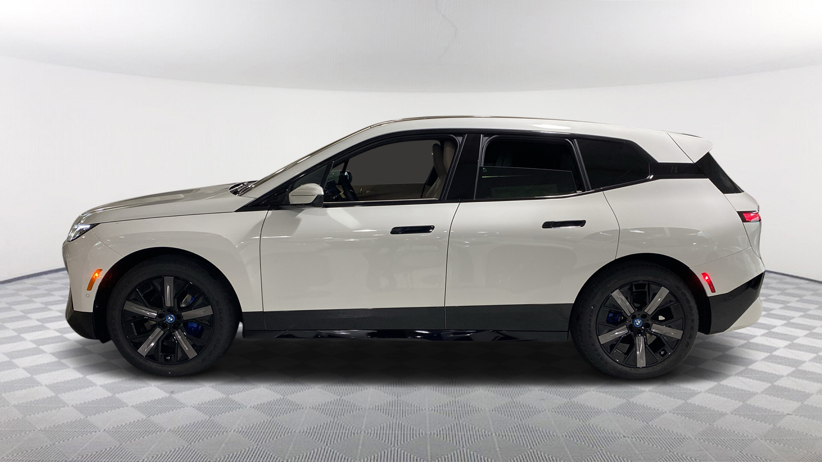 2025 BMW iX xDrive50 3