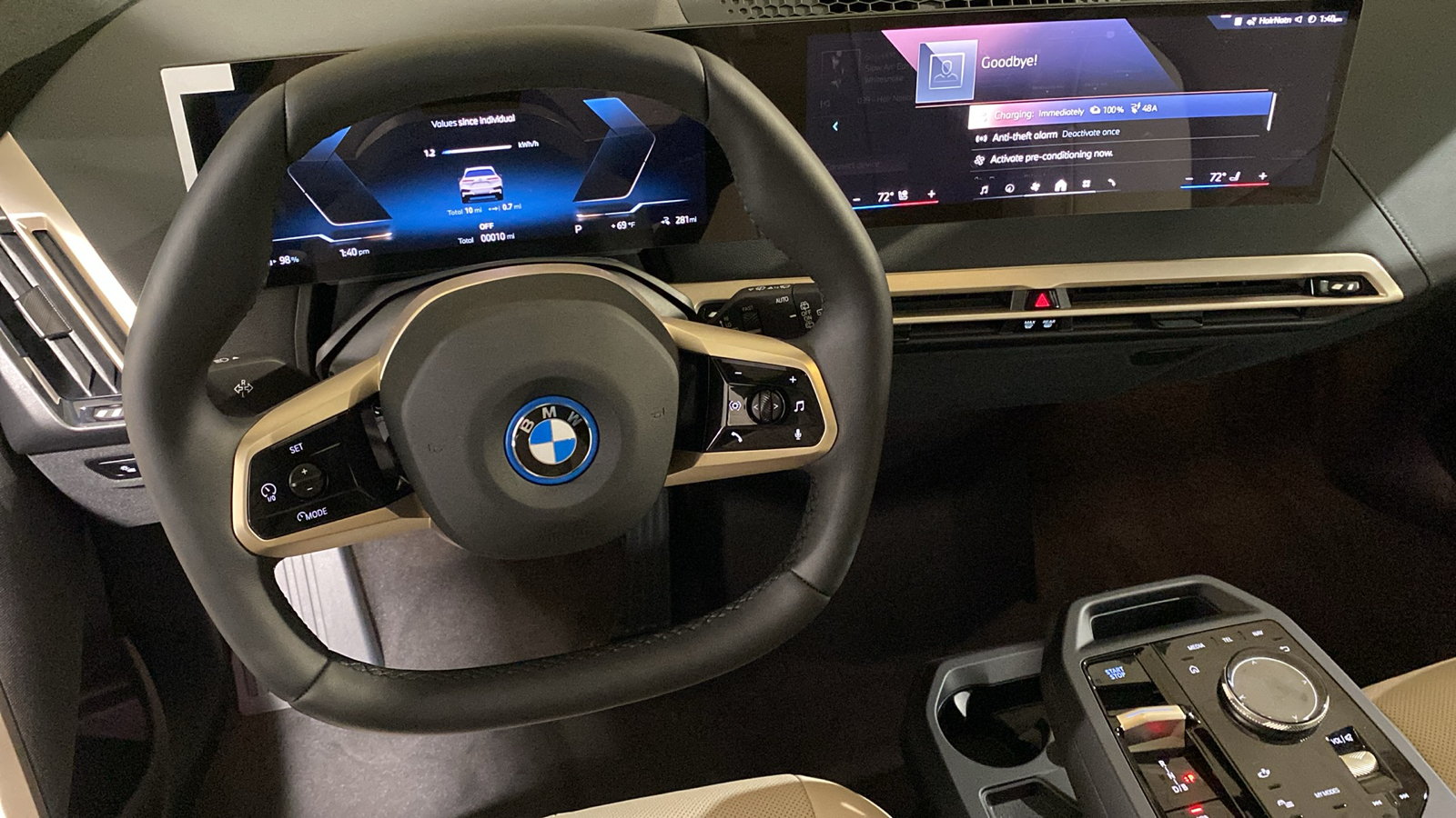 2025 BMW iX xDrive50 24