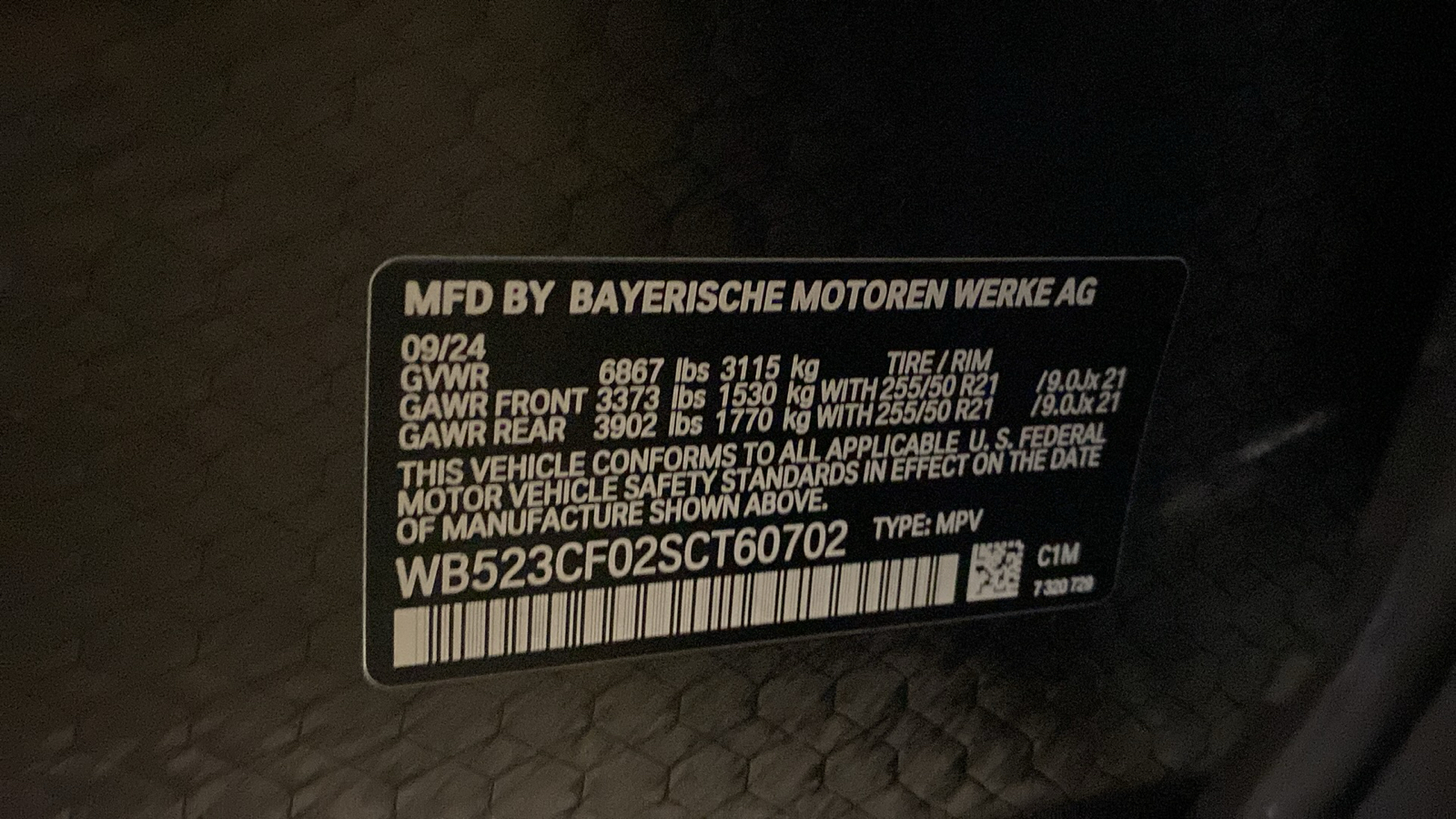 2025 BMW iX xDrive50 12