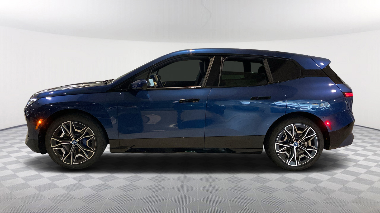 2025 BMW iX xDrive50 3