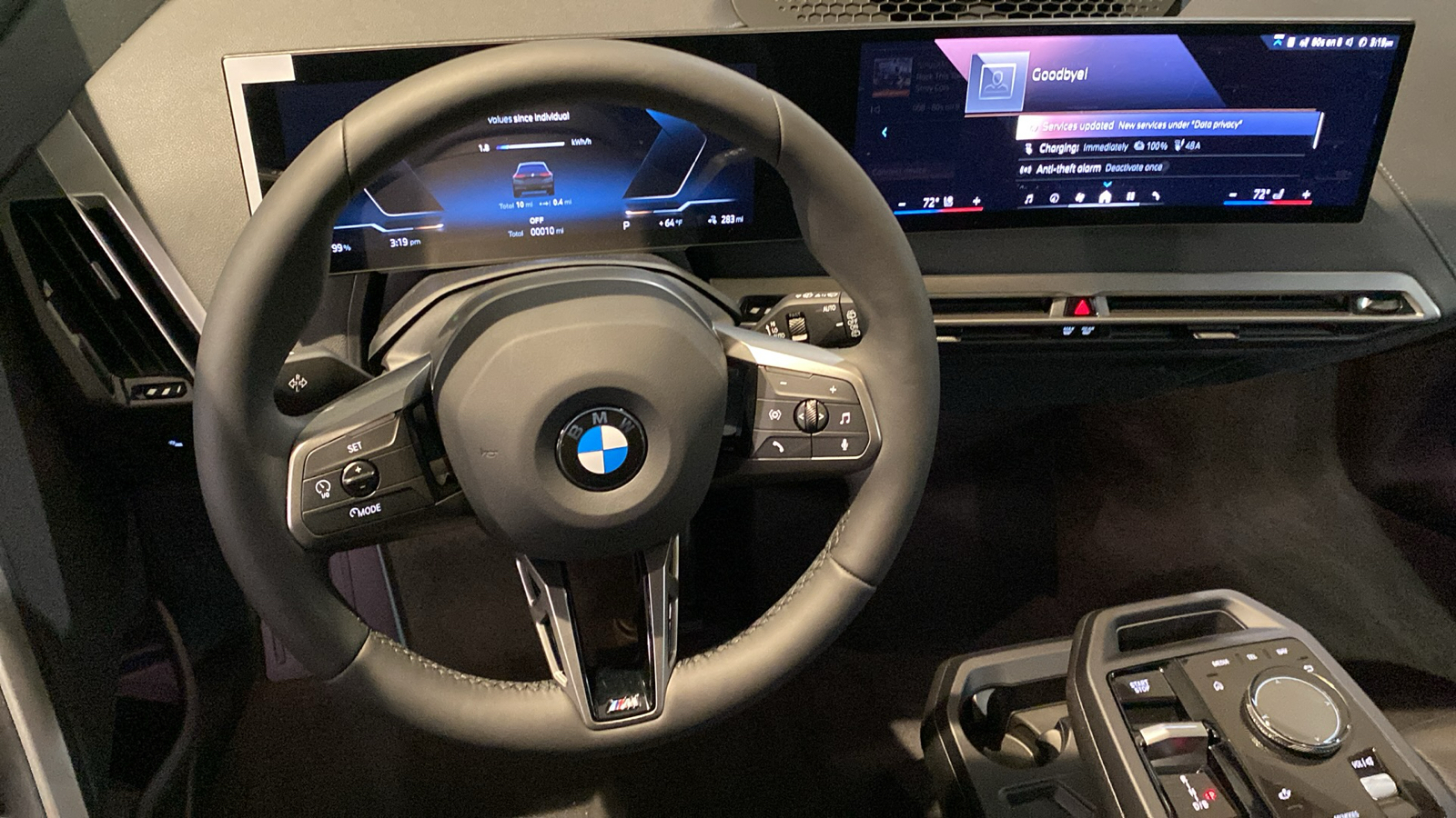 2025 BMW iX xDrive50 24