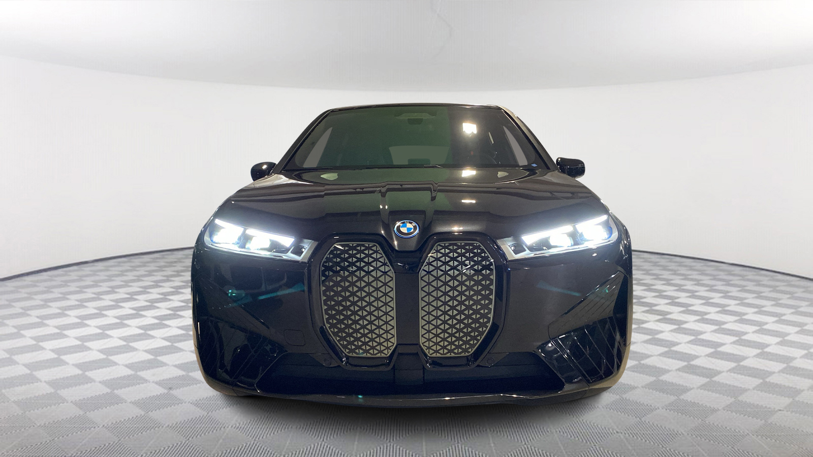 2025 BMW iX M60 2