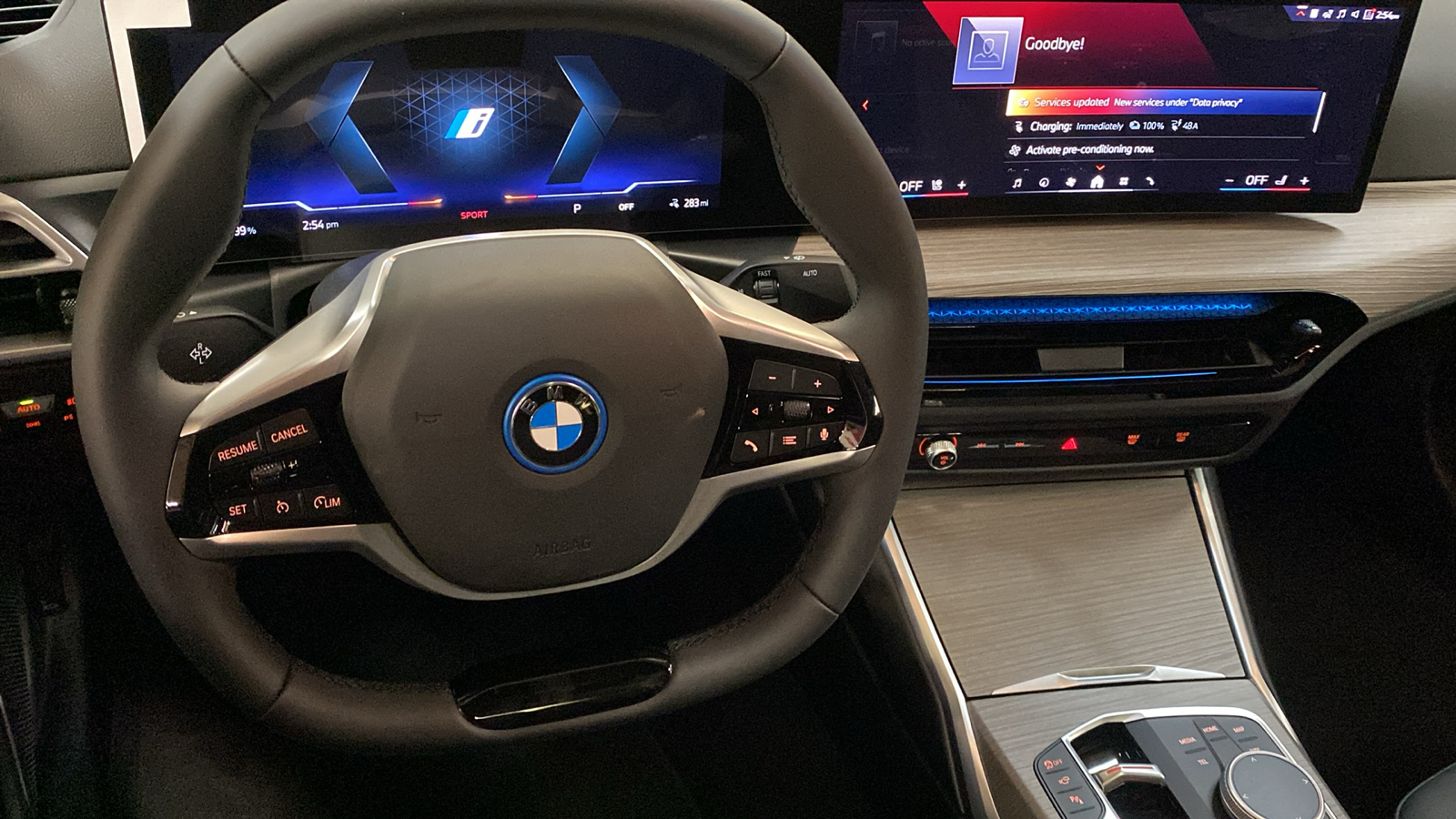 2025 BMW i4 xDrive40 26