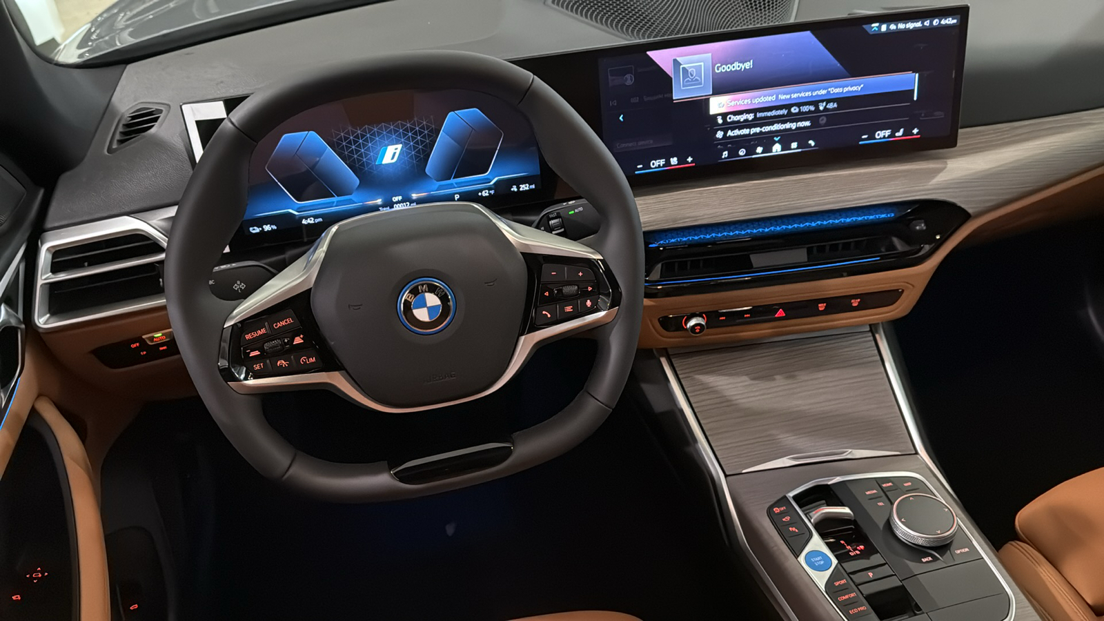 2025 BMW i4 xDrive40 24