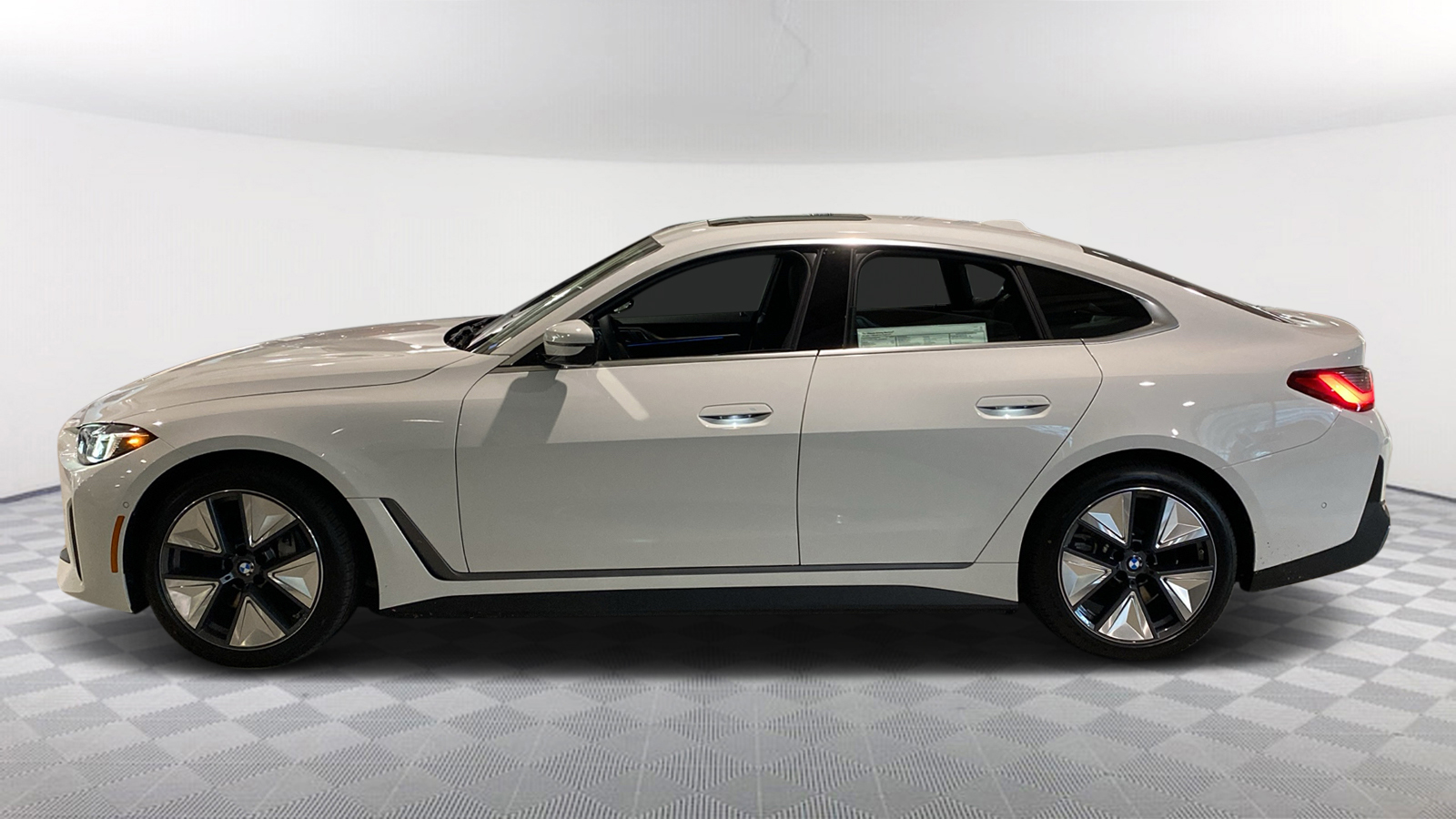 2025 BMW i4 xDrive40 3