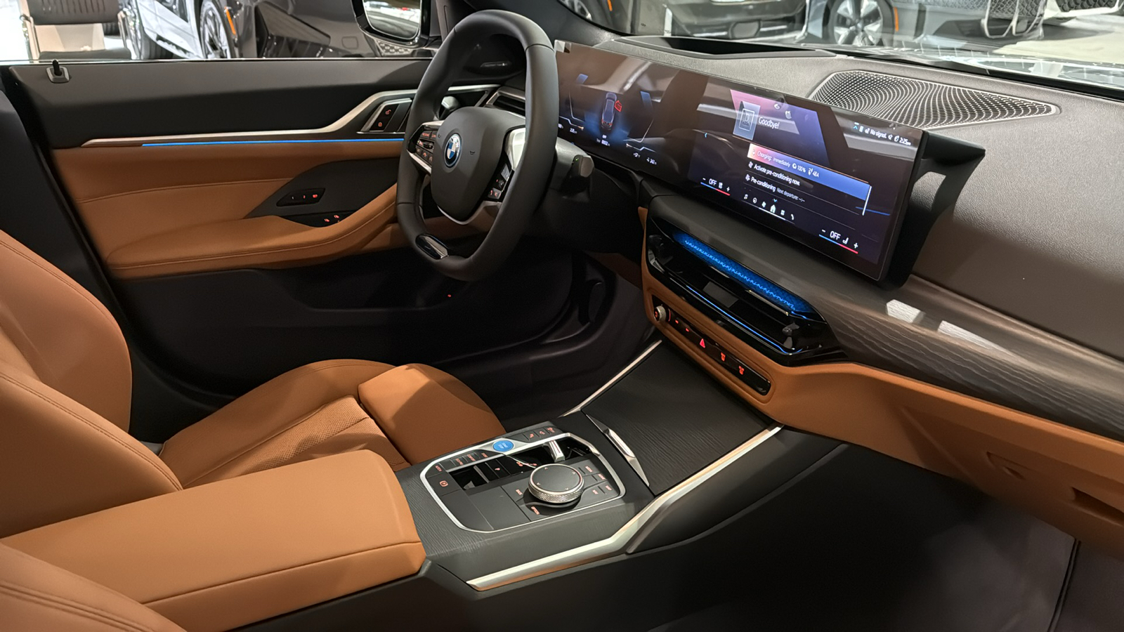 2025 BMW i4 eDrive40 35