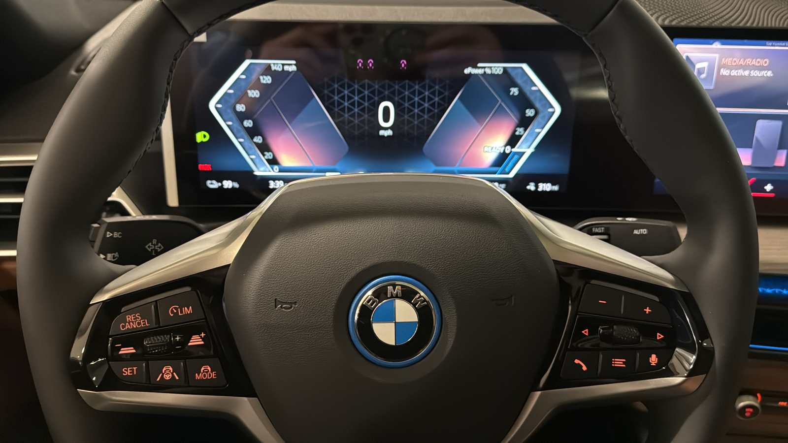 2025 BMW i4 eDrive40 17