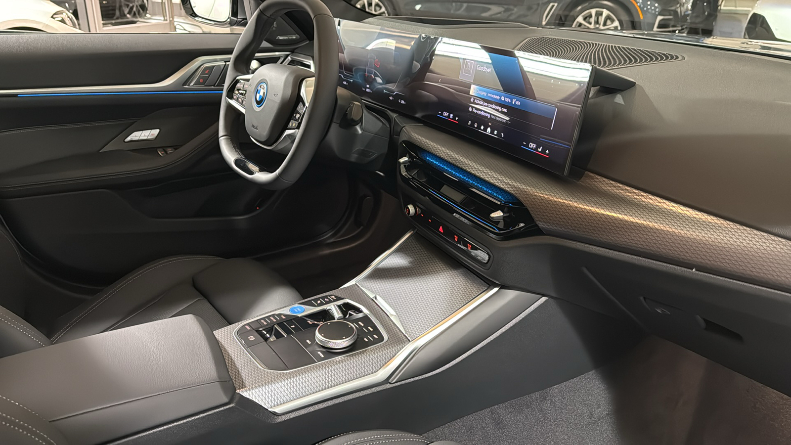 2025 BMW i4 eDrive40 35