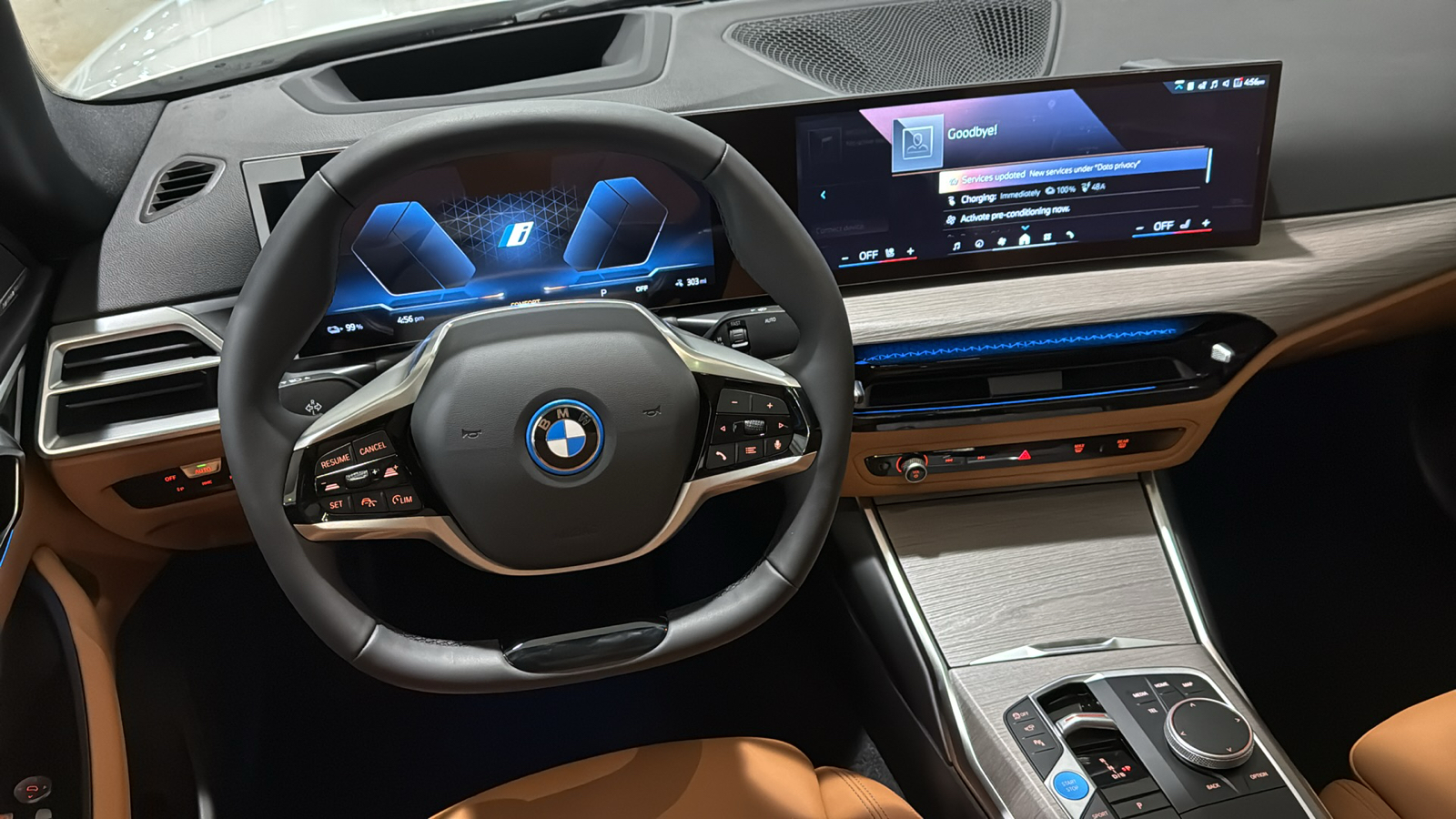 2025 BMW i4 eDrive40 24