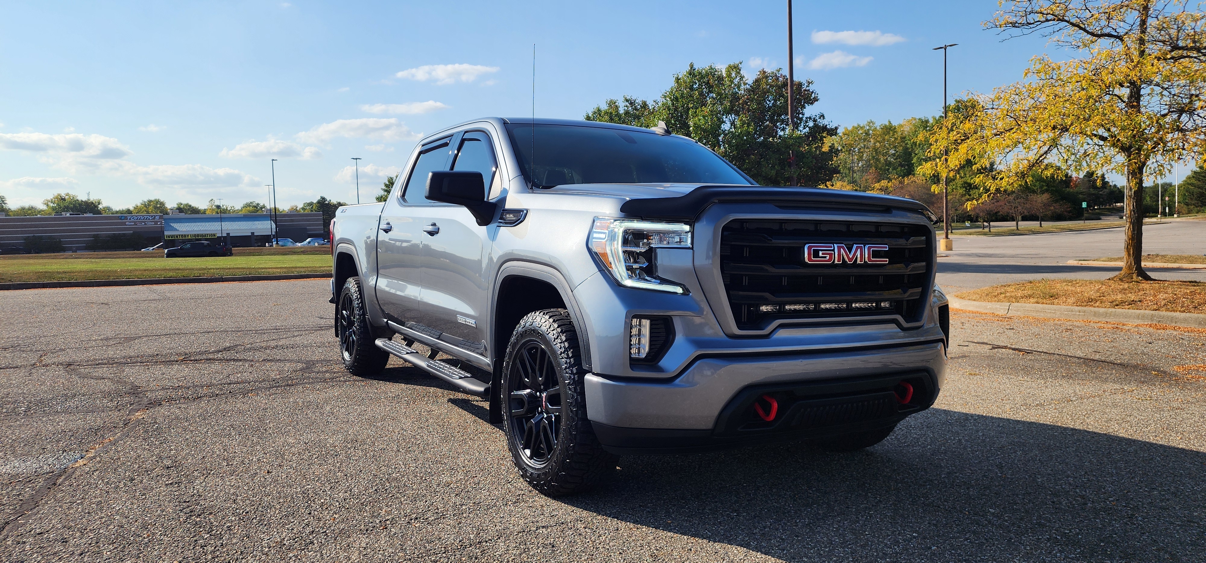 2021 GMC Sierra 1500 Elevation 1