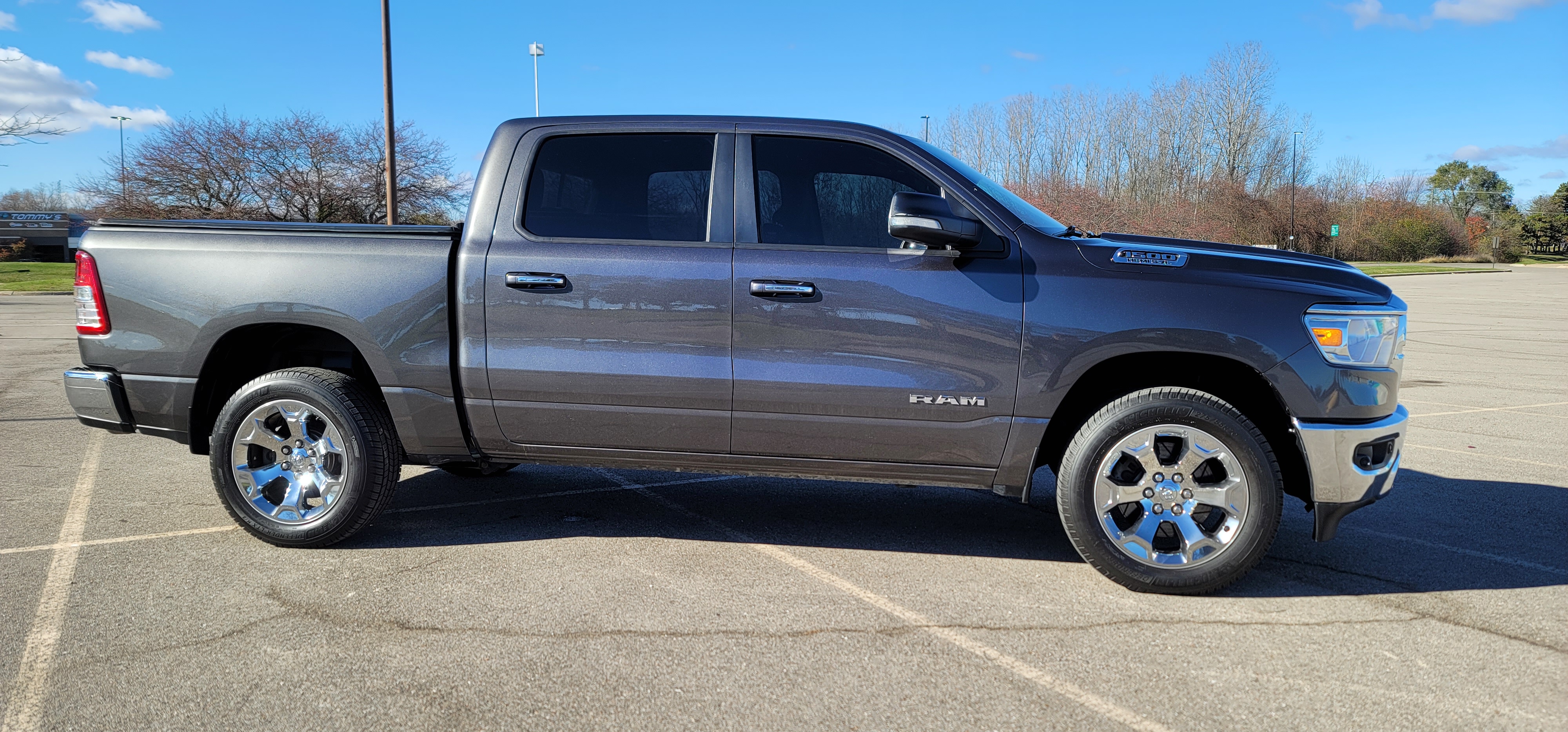 2019 Ram 1500 Big Horn/Lone Star 3