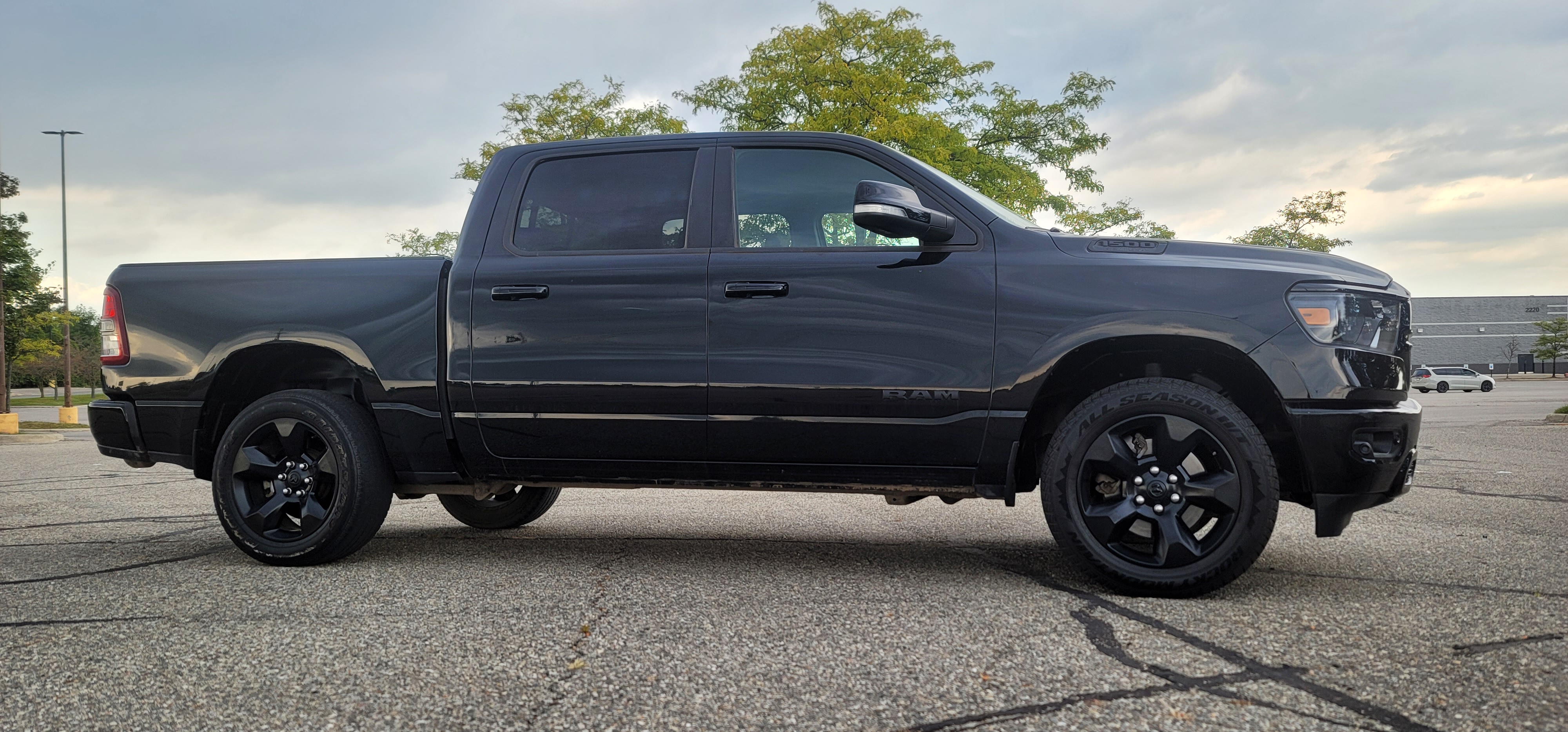 2019 Ram 1500 Big Horn/Lone Star 3