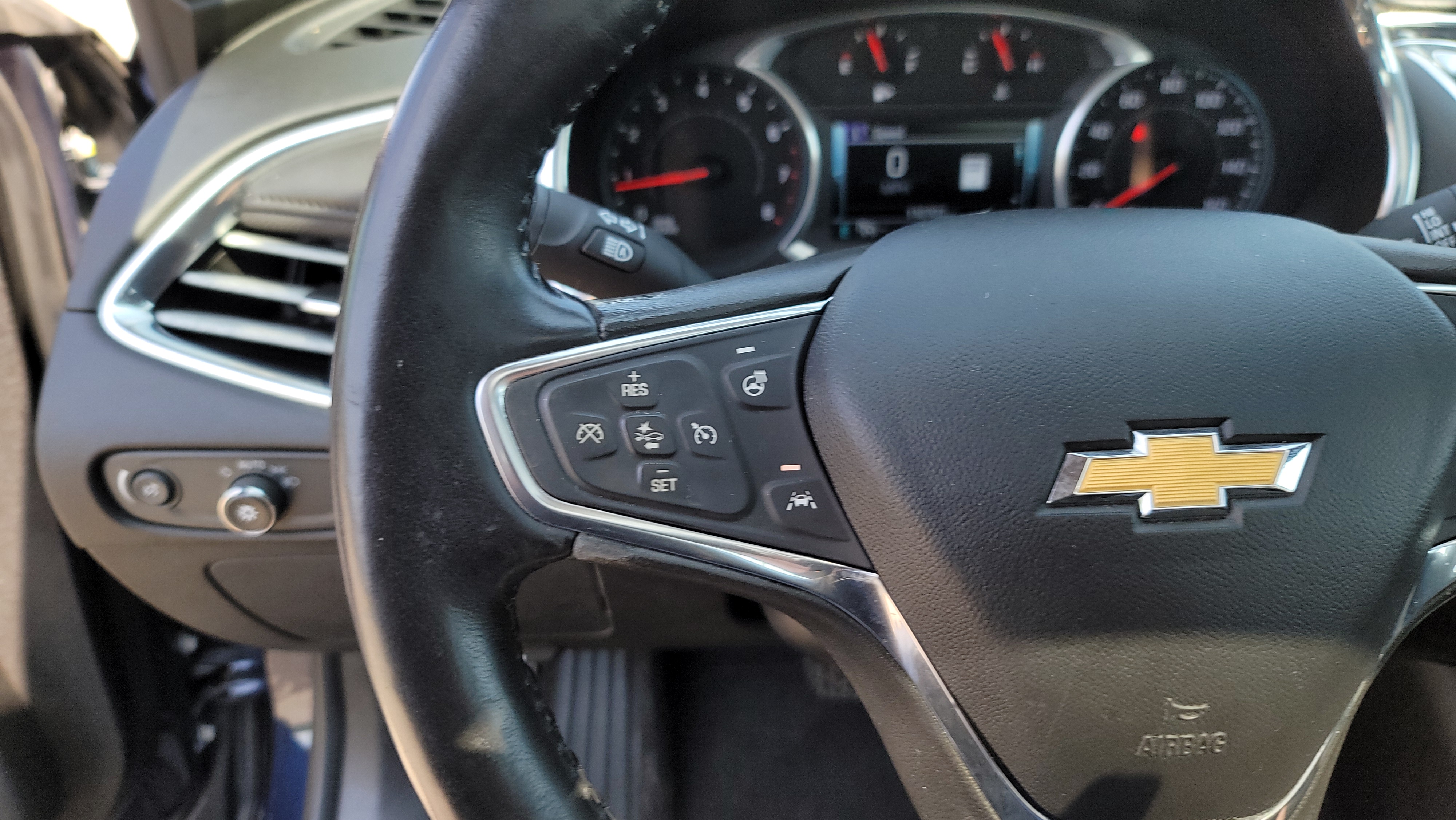 2017 Chevrolet Malibu Premier 13