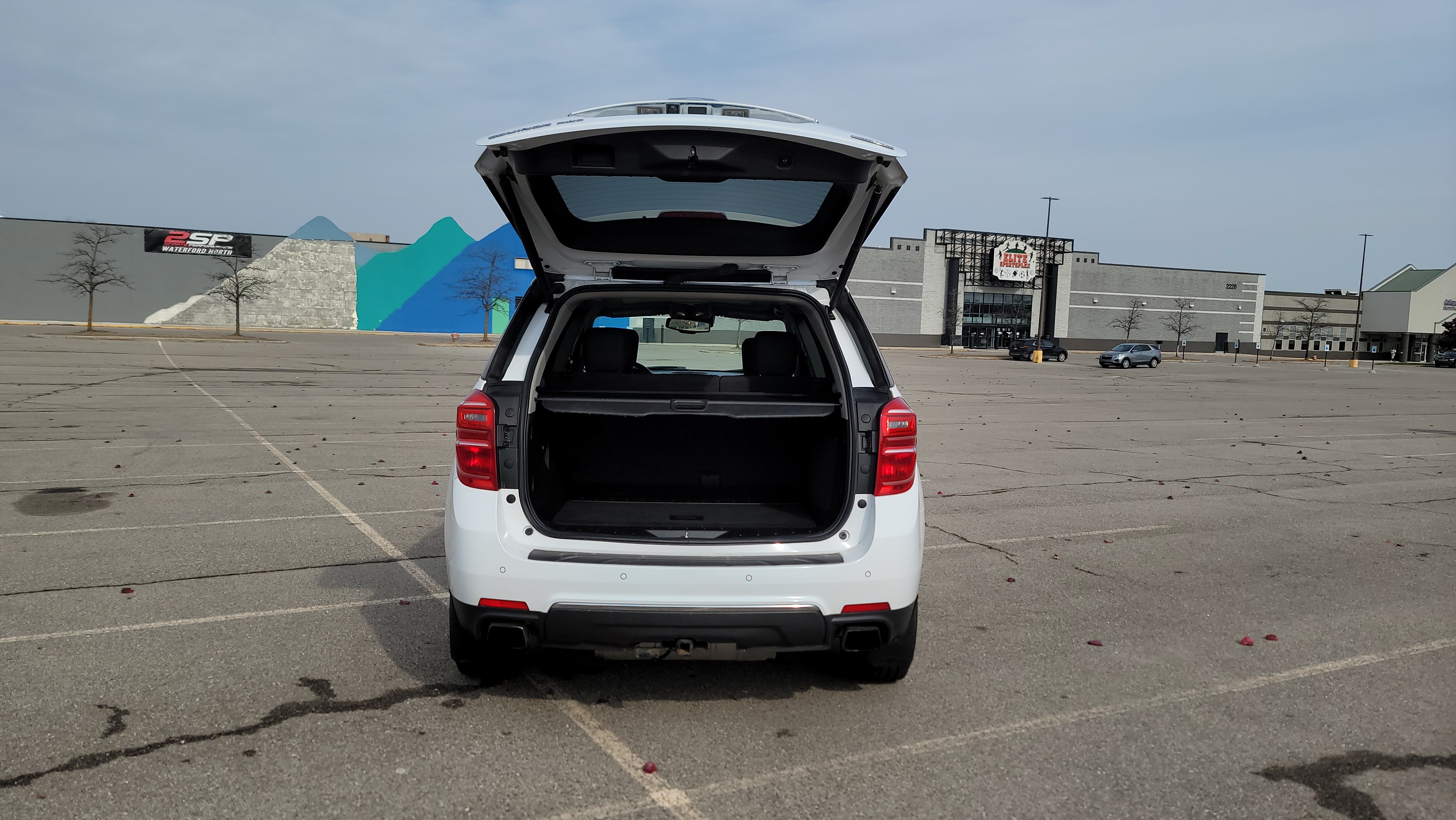 2017 Chevrolet Equinox Premier 35