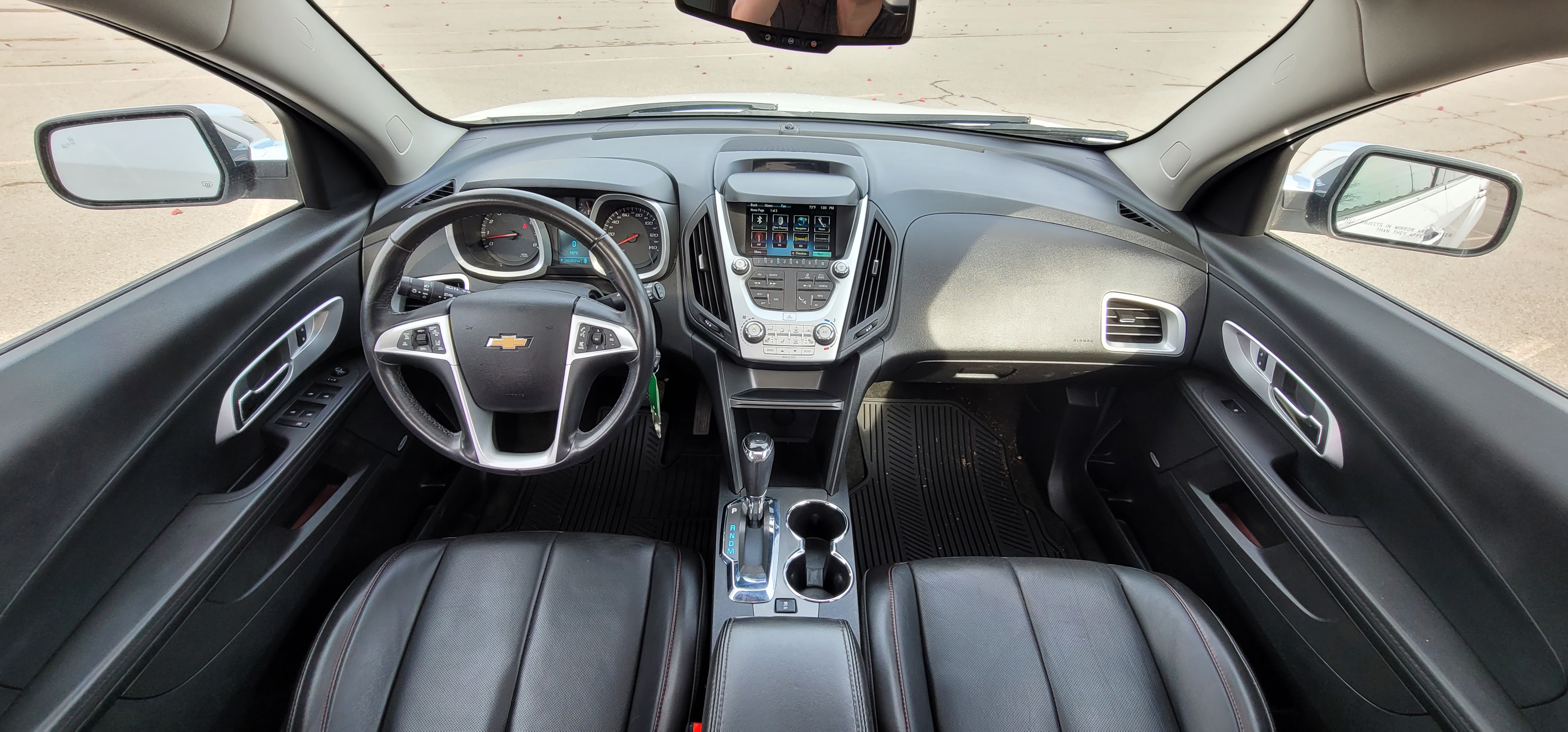 2017 Chevrolet Equinox Premier 41