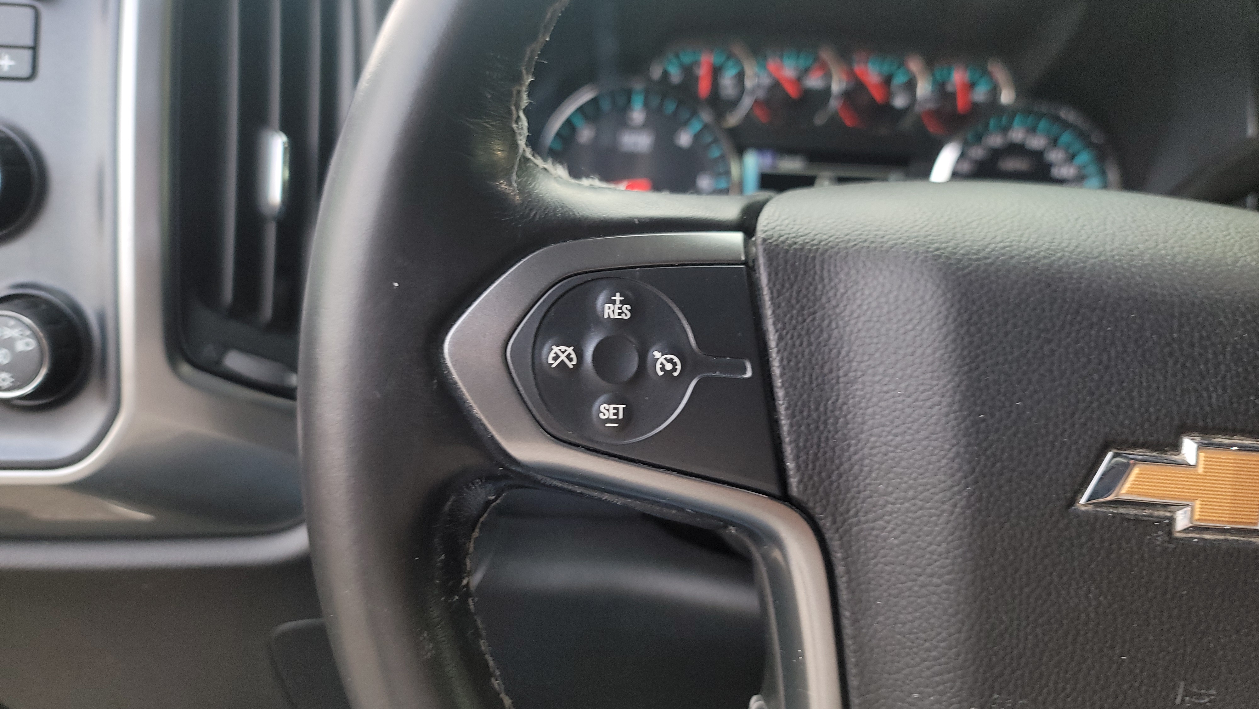 2019 Chevrolet Silverado 1500 LD LT 16