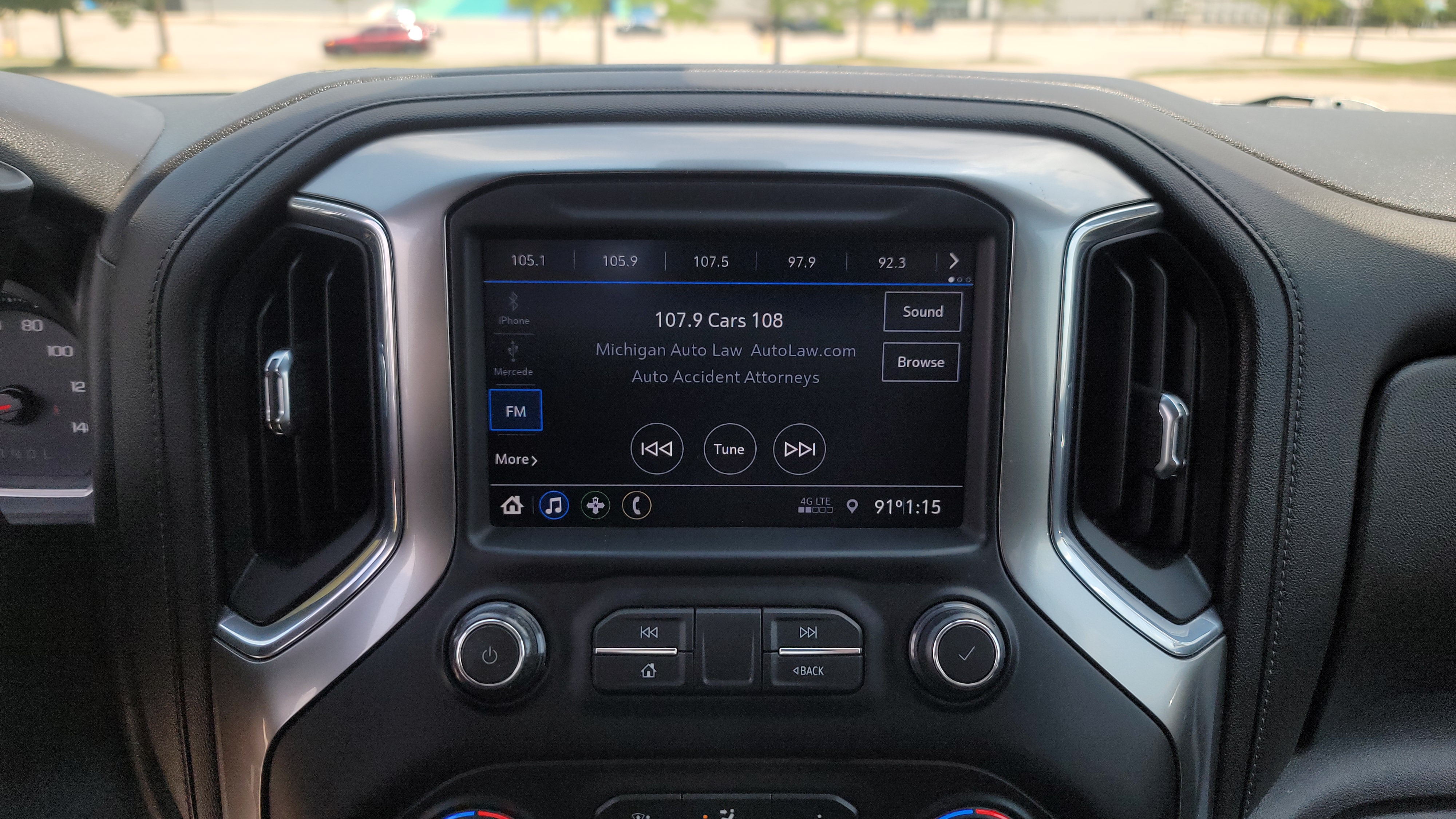 2020 Chevrolet Silverado 1500 LT 17