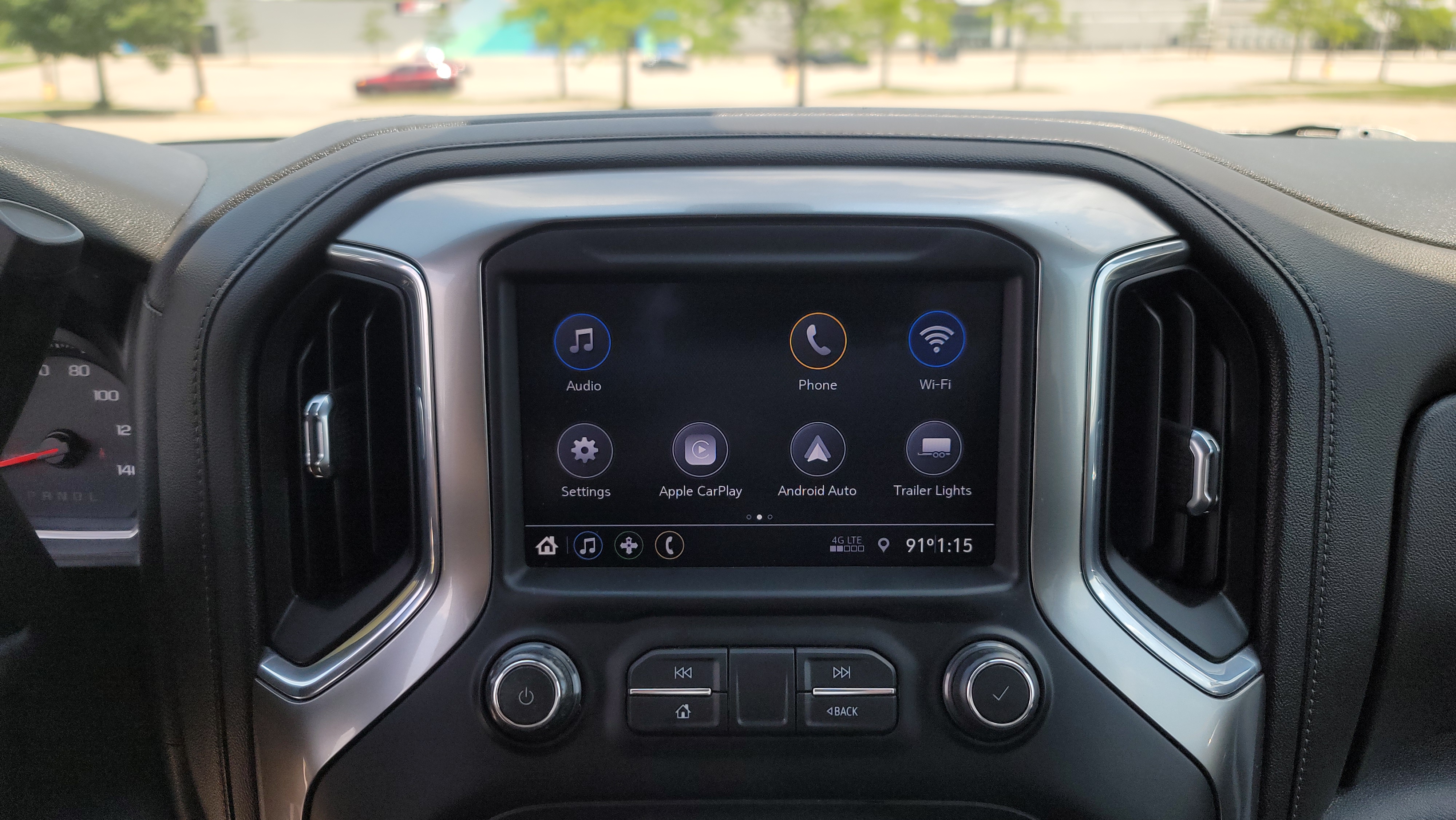 2020 Chevrolet Silverado 1500 LT 18