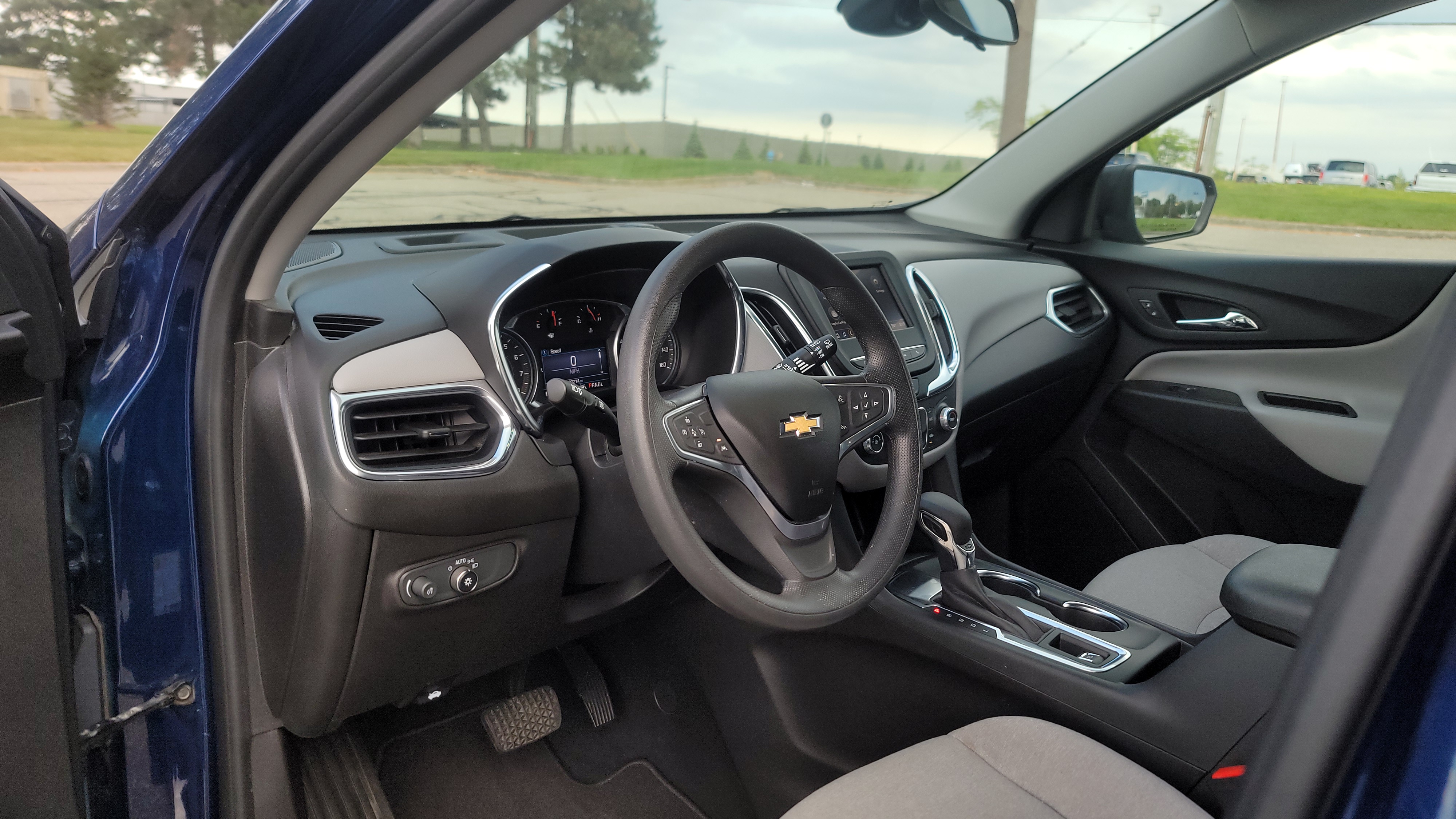 2022 Chevrolet Equinox LS 30