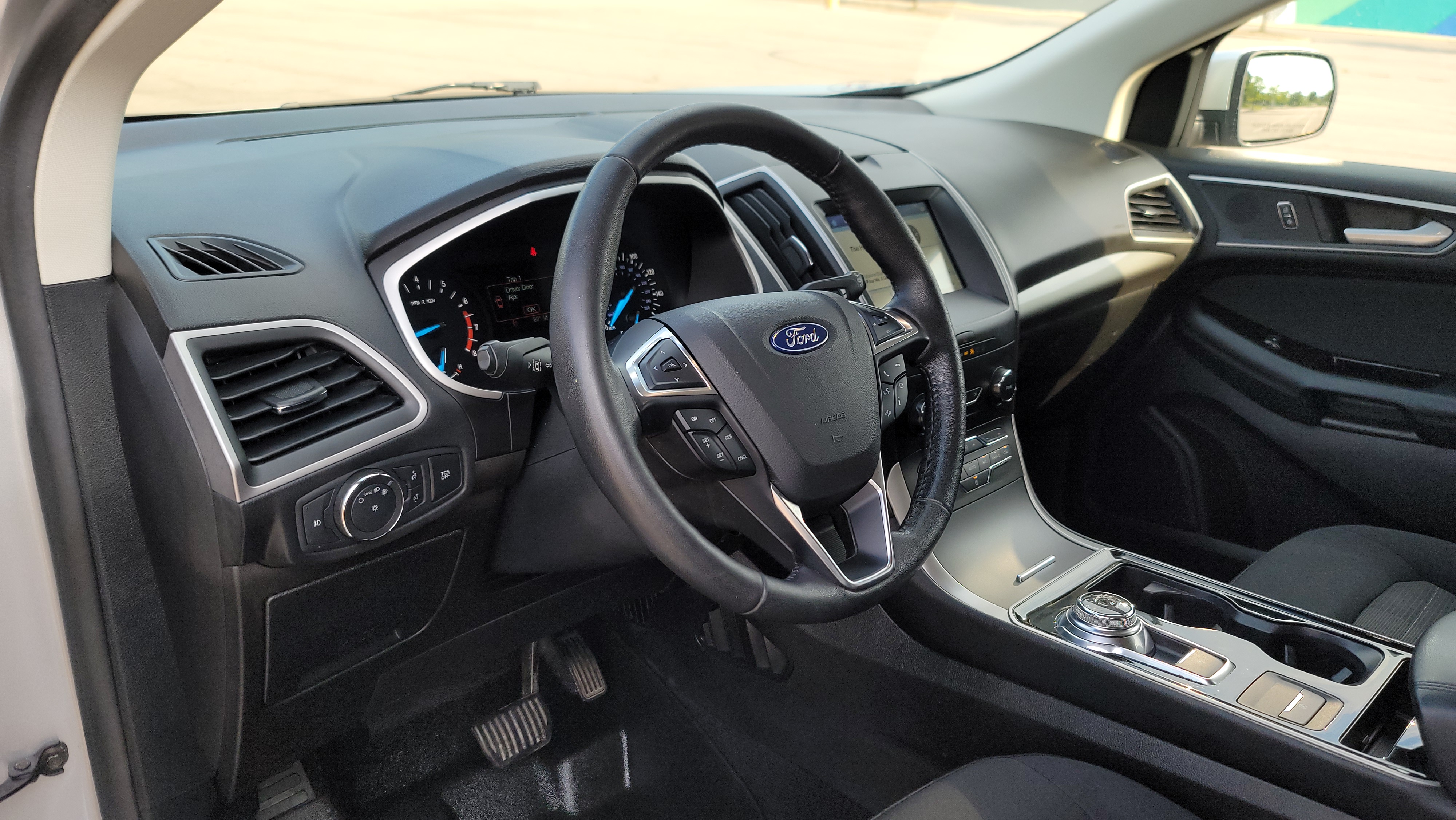 2019 Ford Edge SEL 33