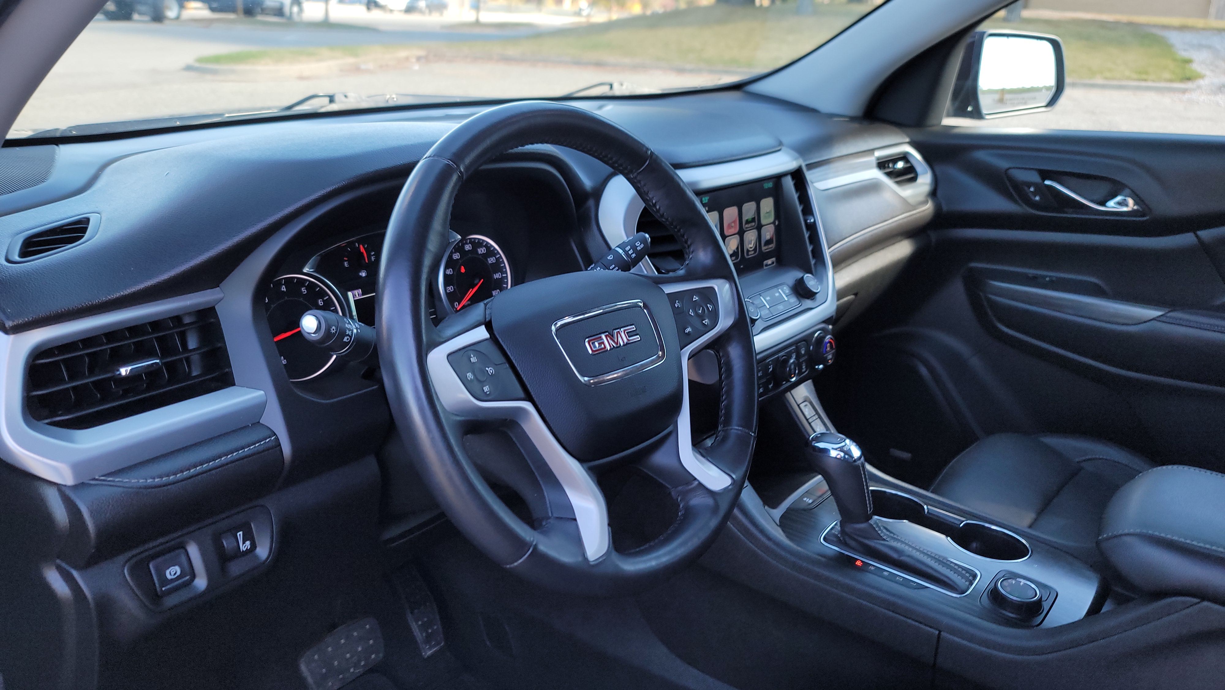 2017 GMC Acadia SLT-1 32