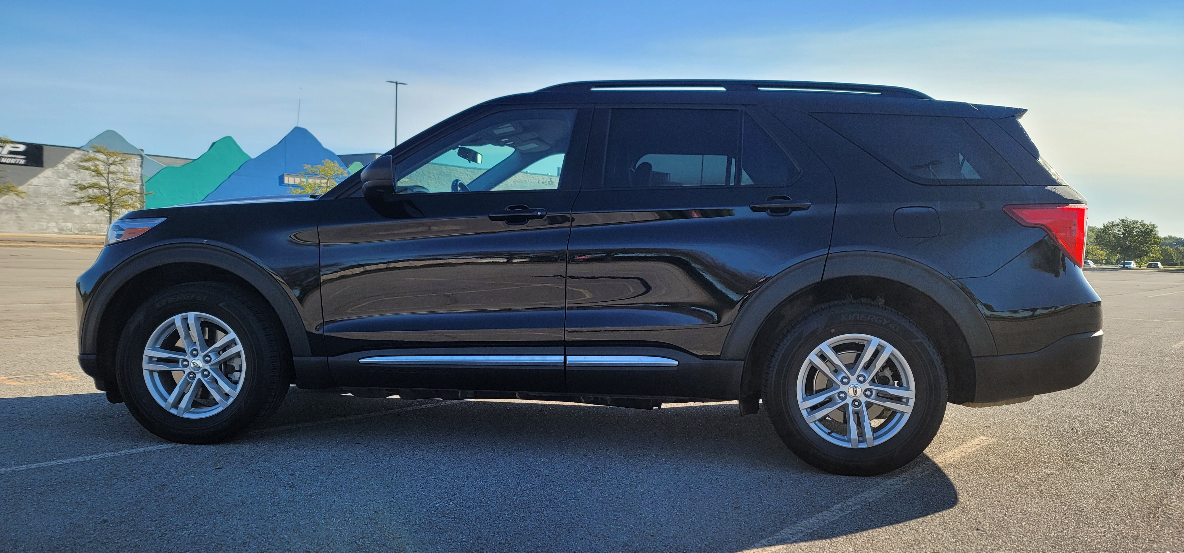 2021 Ford Explorer XLT 6