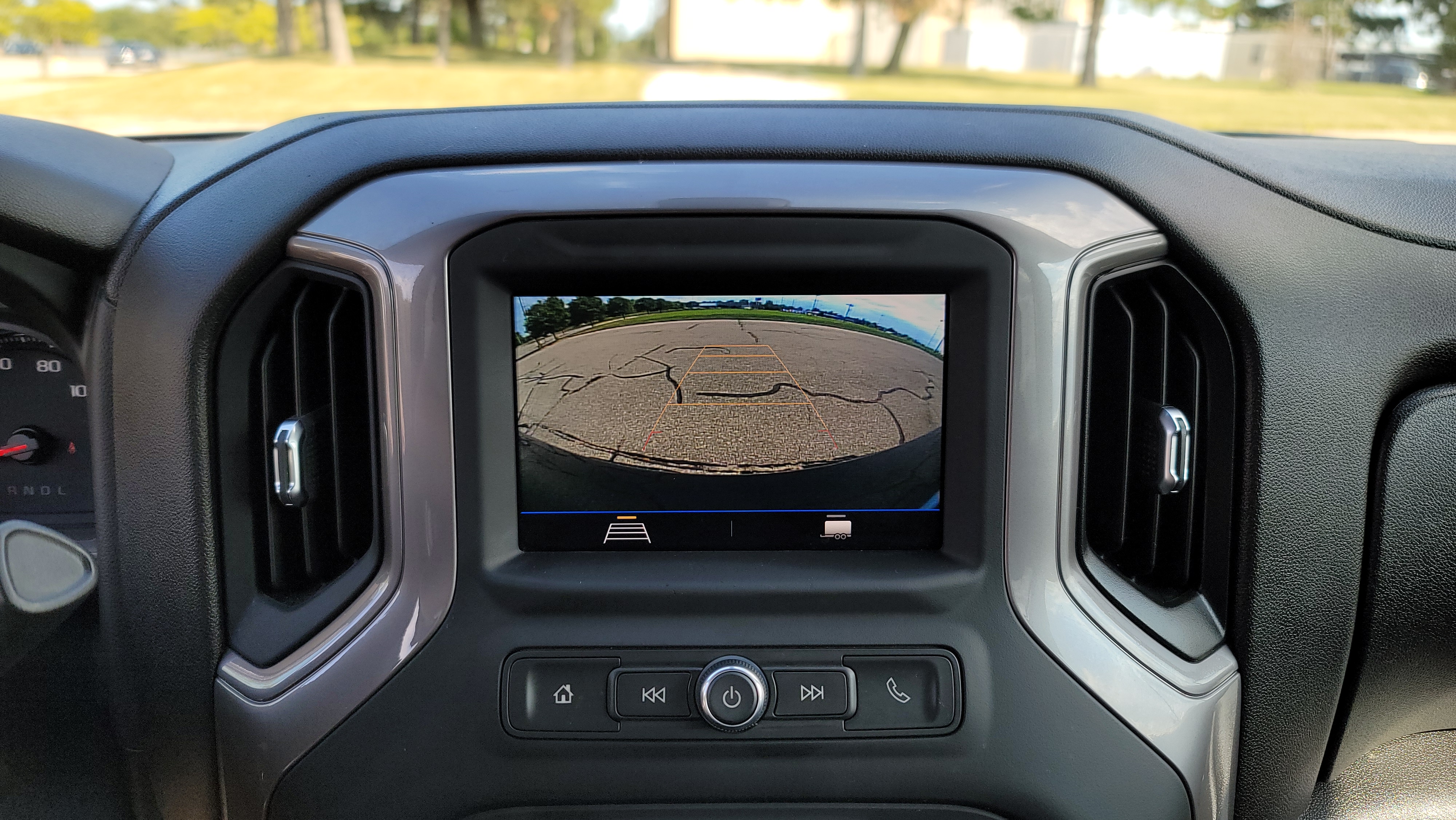 2021 Chevrolet Silverado 1500 Custom Trail Boss 19