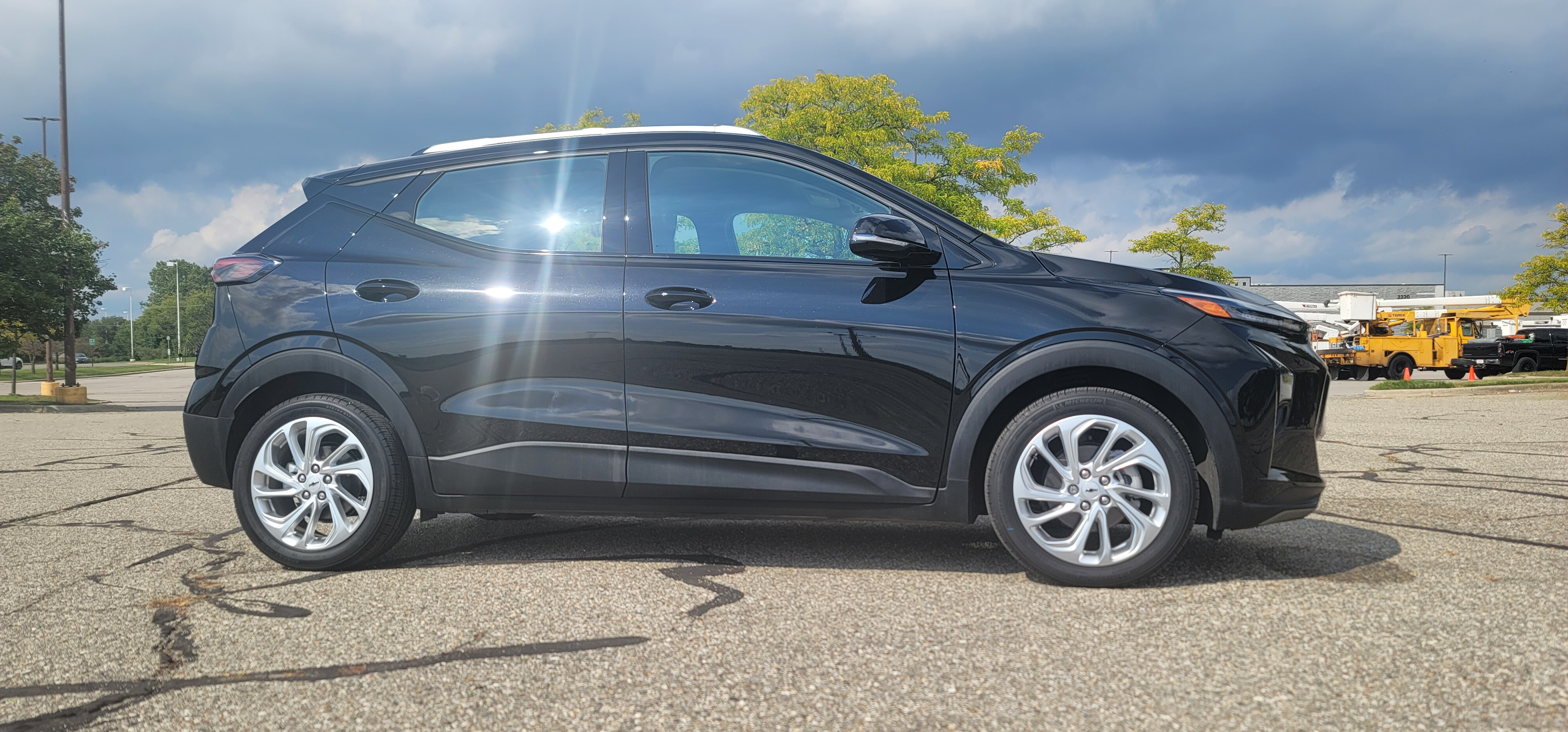 2023 Chevrolet Bolt EUV LT 3