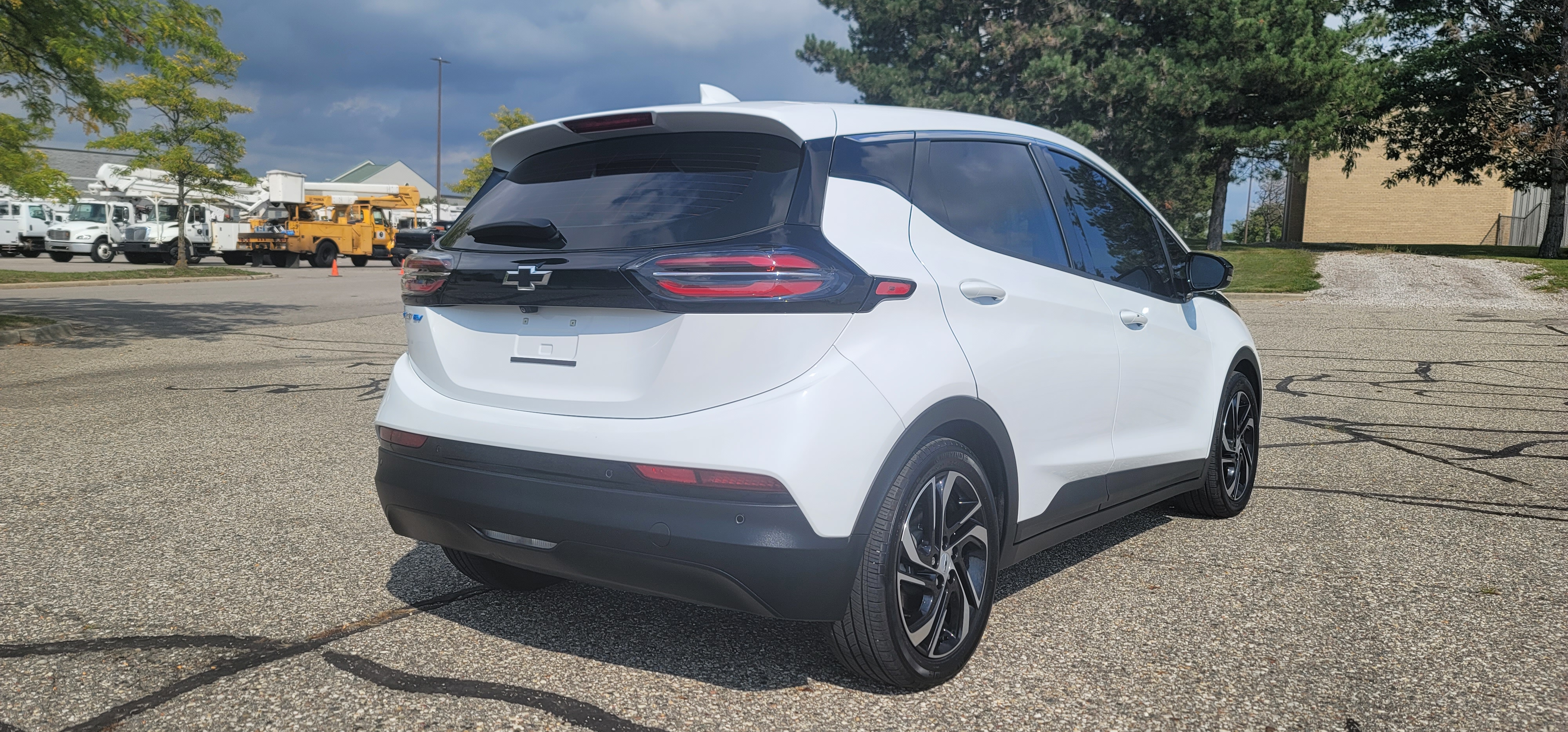 2023 Chevrolet Bolt EV 2LT 4