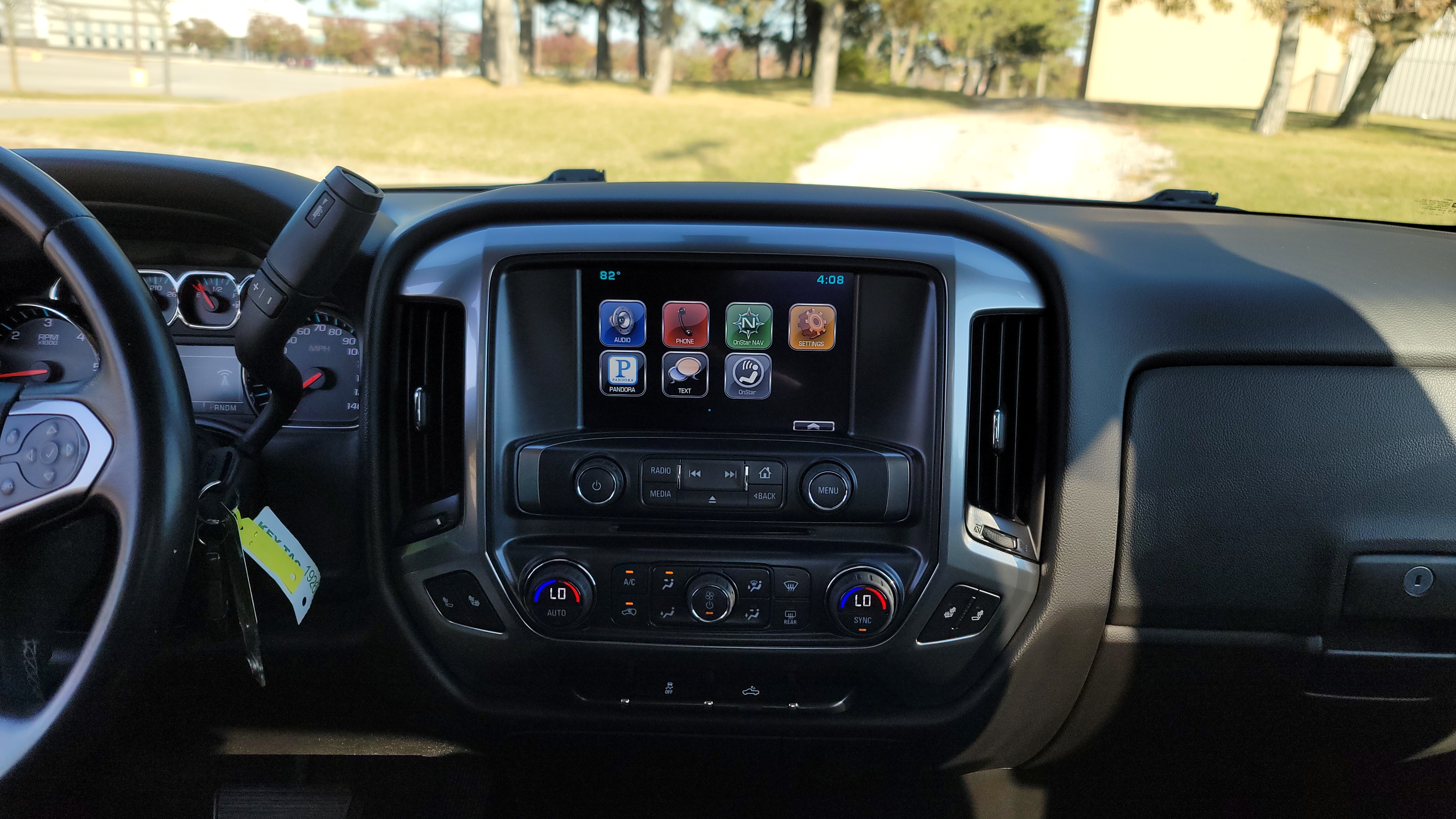 2015 Chevrolet Silverado 1500 LT 27