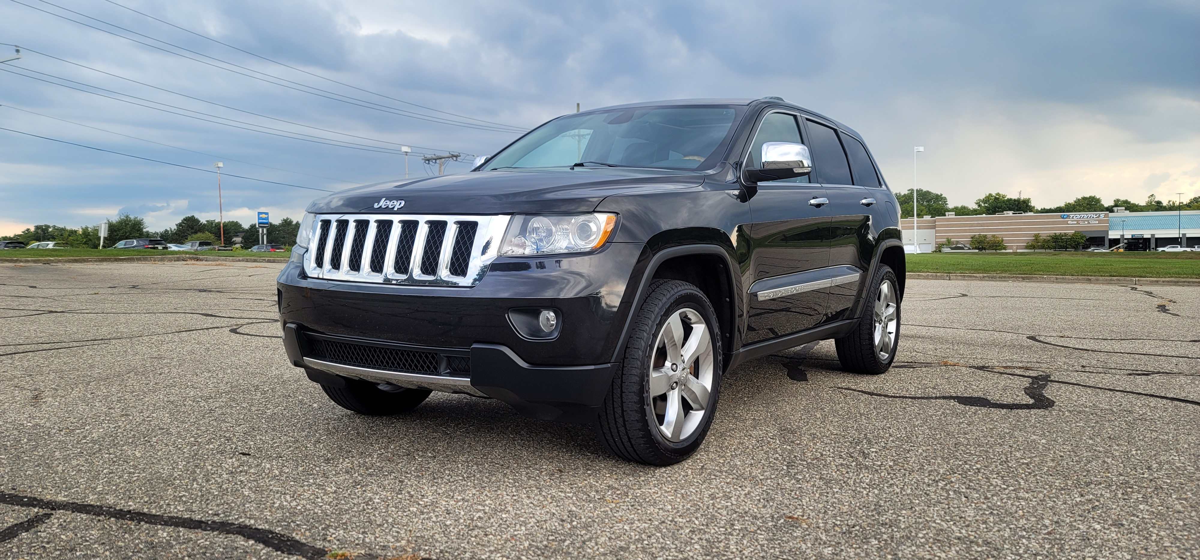 2011 Jeep Grand Cherokee Overland 7