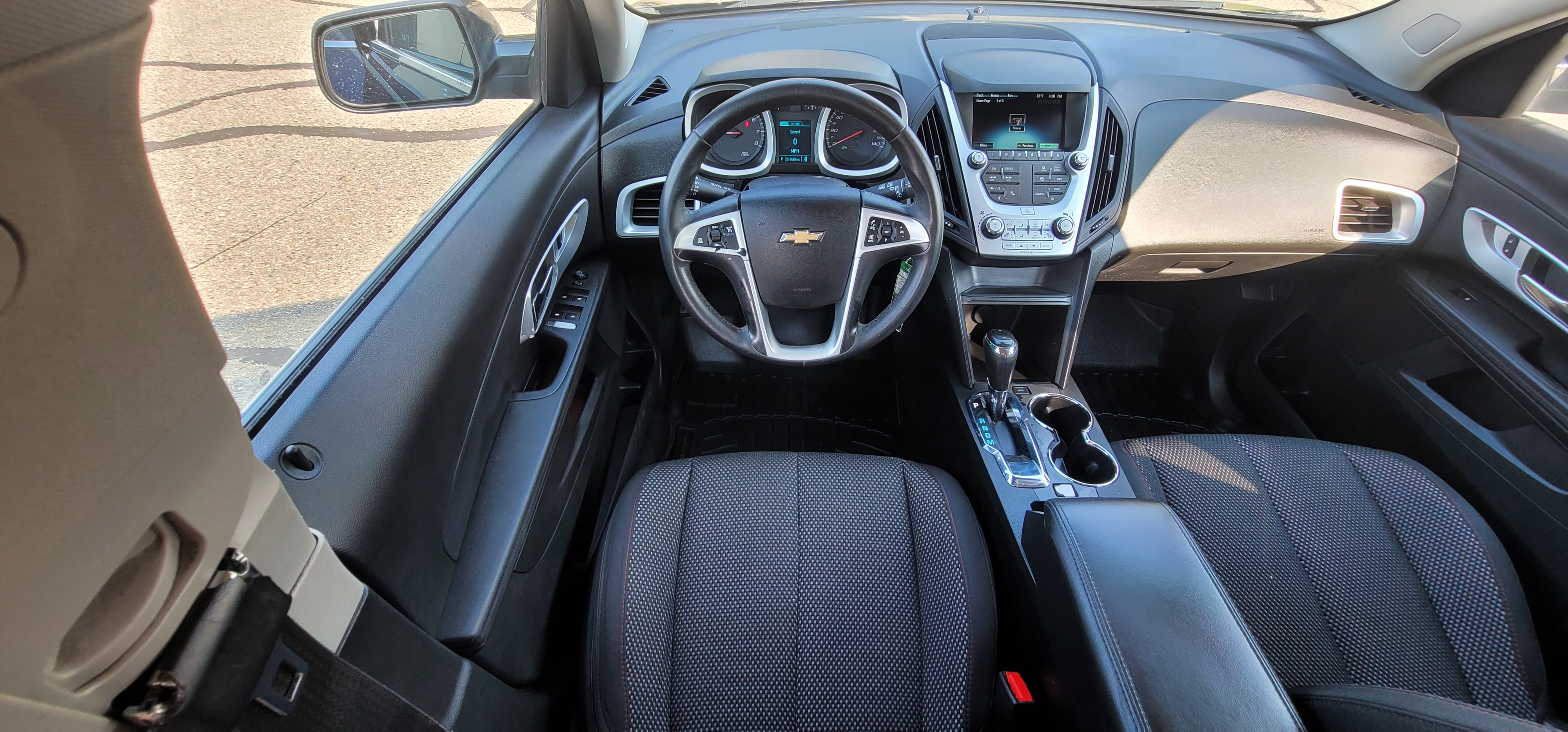 2017 Chevrolet Equinox LT 37