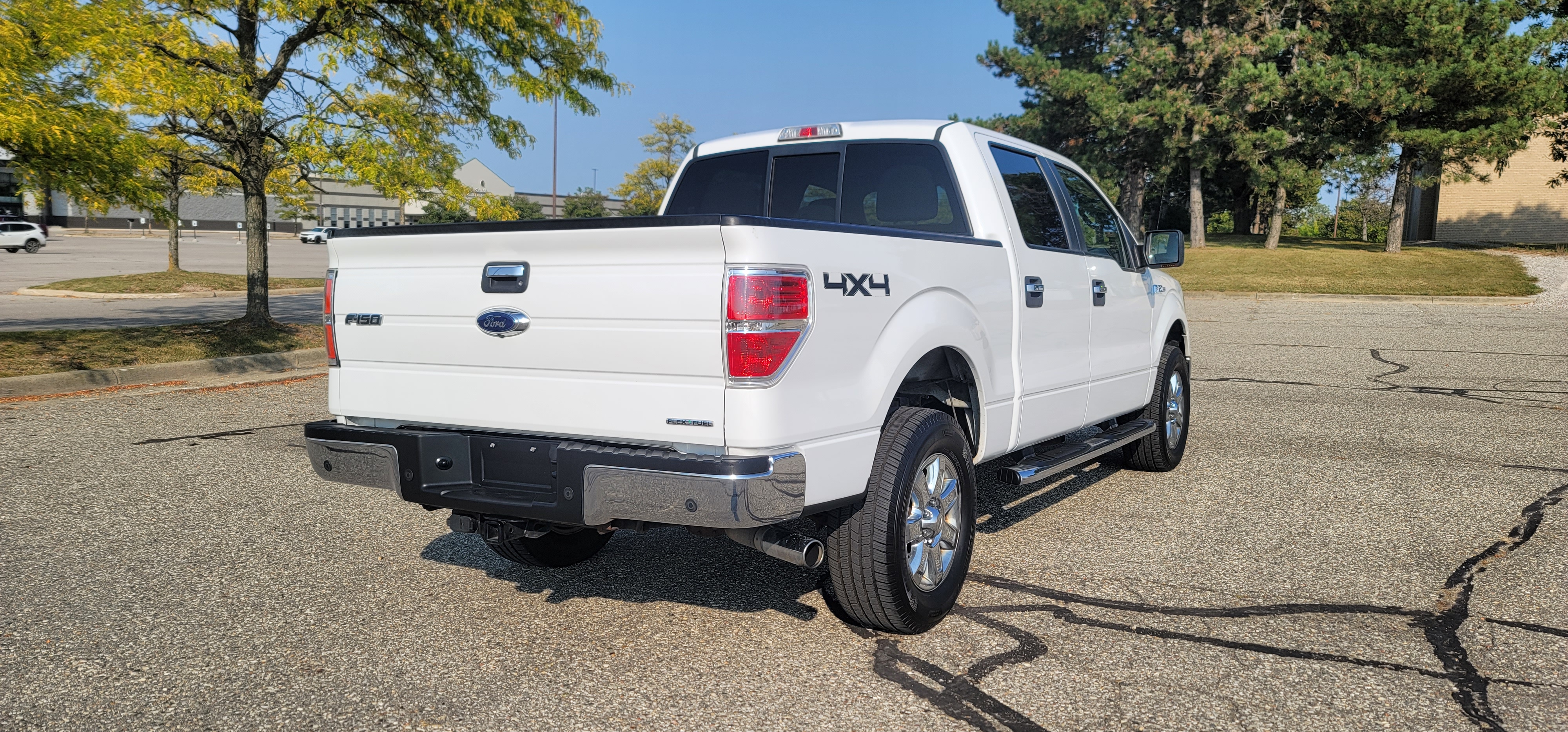 2014 Ford F-150 XLT 4