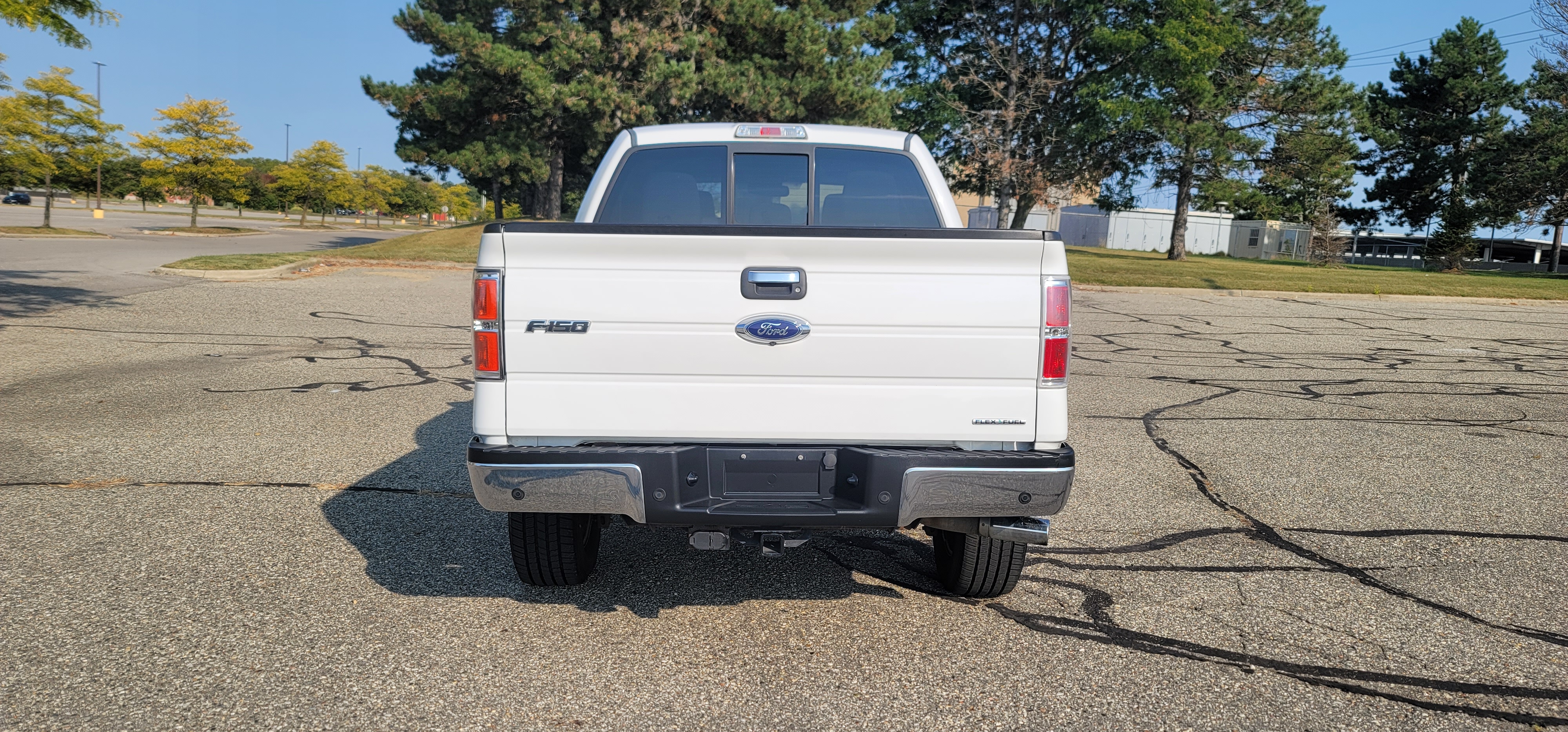 2014 Ford F-150 XLT 33