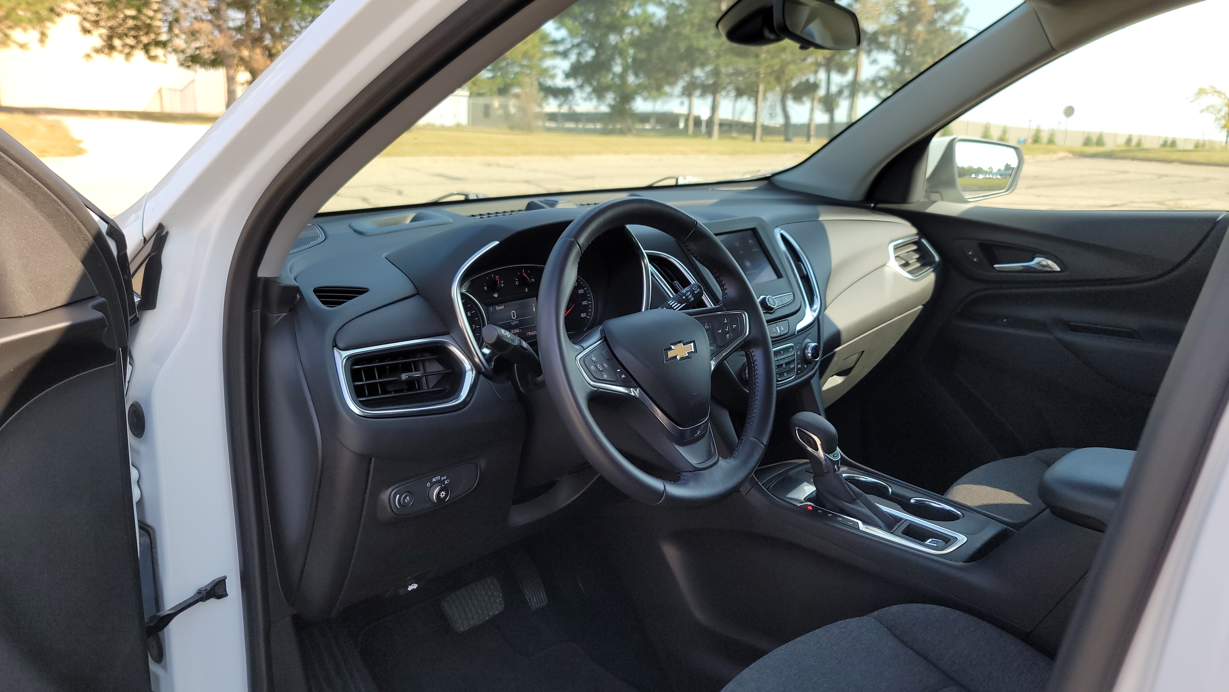 2022 Chevrolet Equinox LT 31