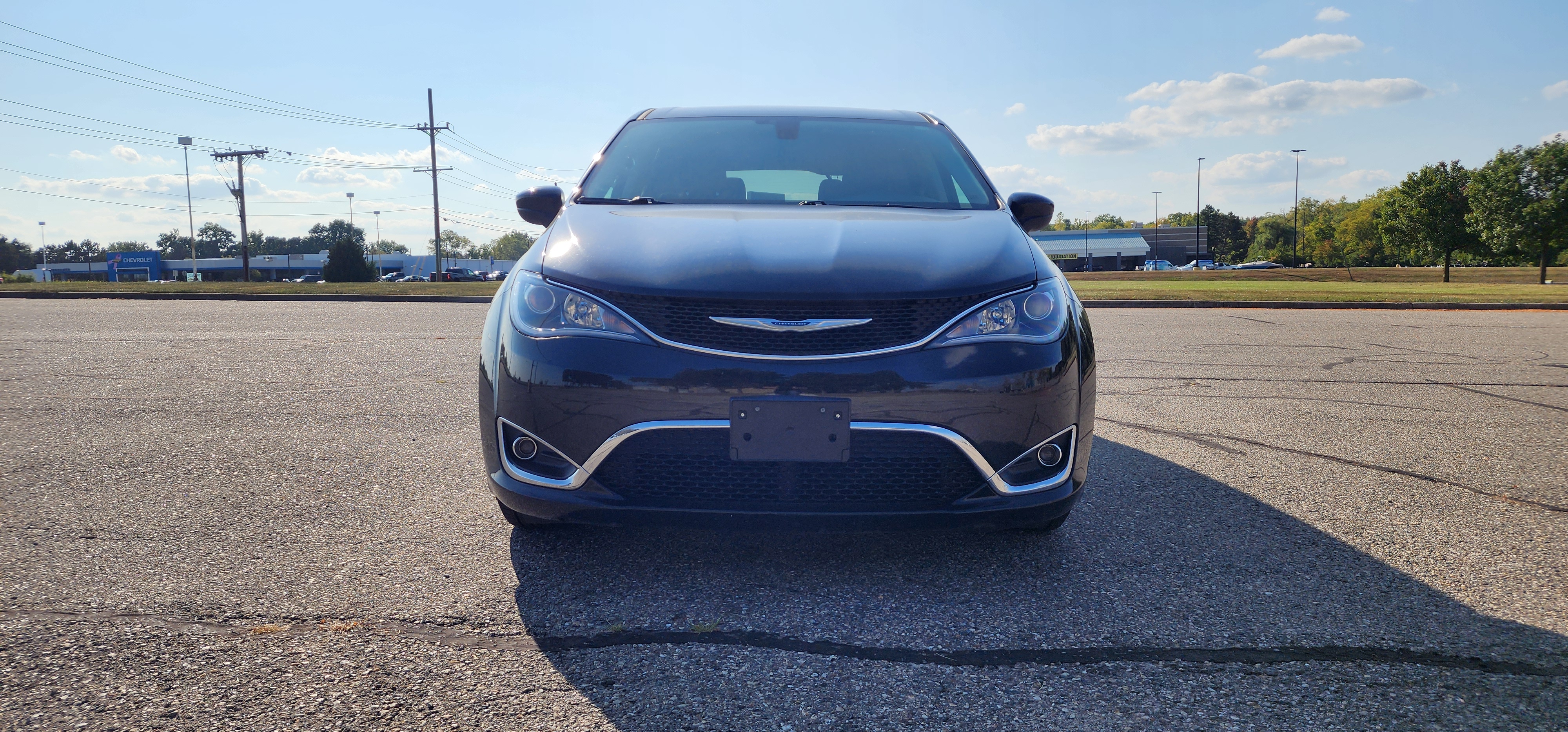 2017 Chrysler Pacifica Touring L 38