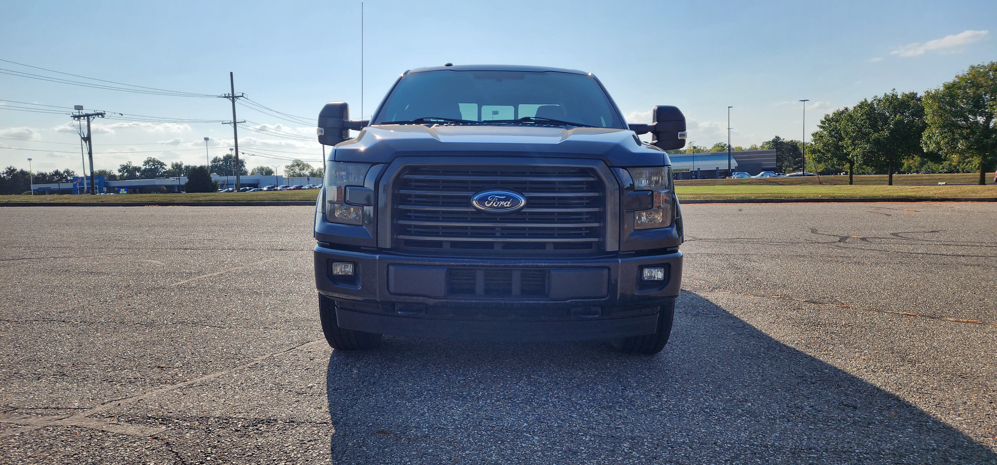 2017 Ford F-150 XLT 32