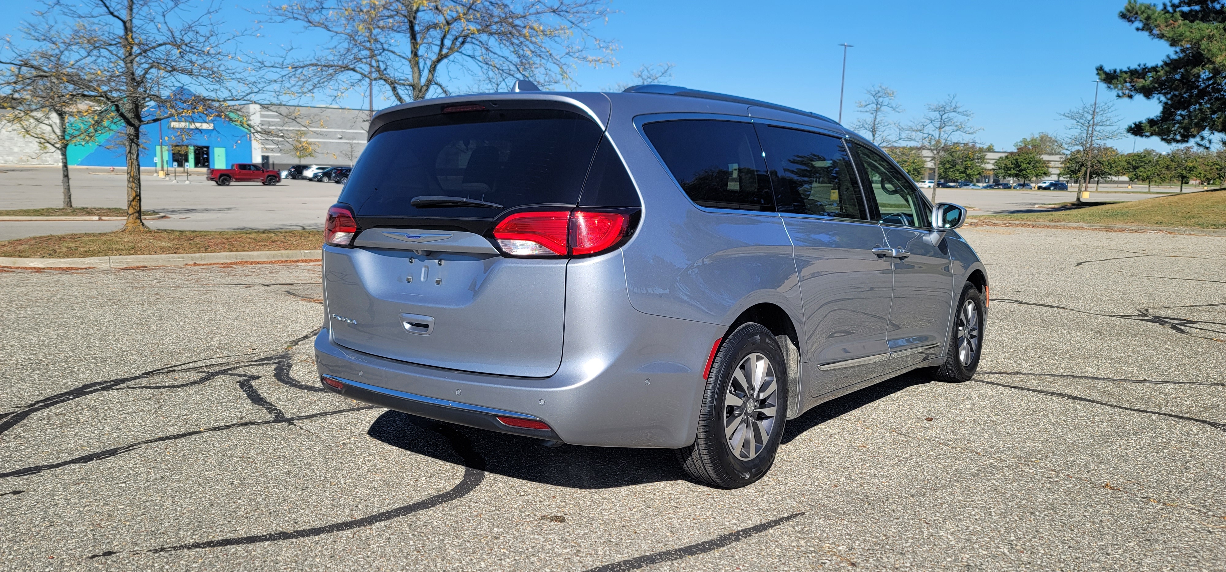 2020 Chrysler Pacifica Touring L Plus 4